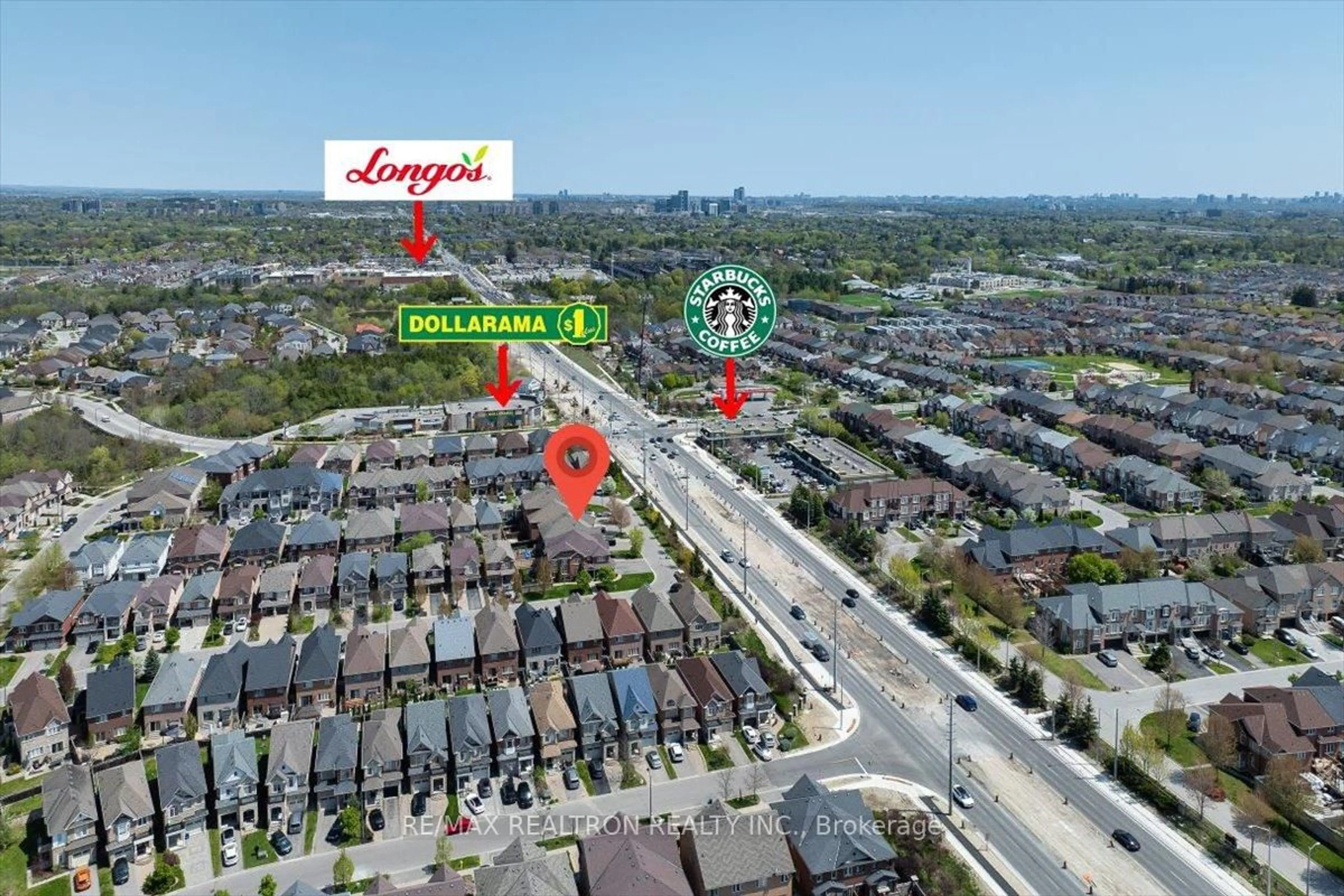 A pic from outside/outdoor area/front of a property/back of a property/a pic from drone, street for 72 White Spruce Cres, Vaughan Ontario L6A 4C5