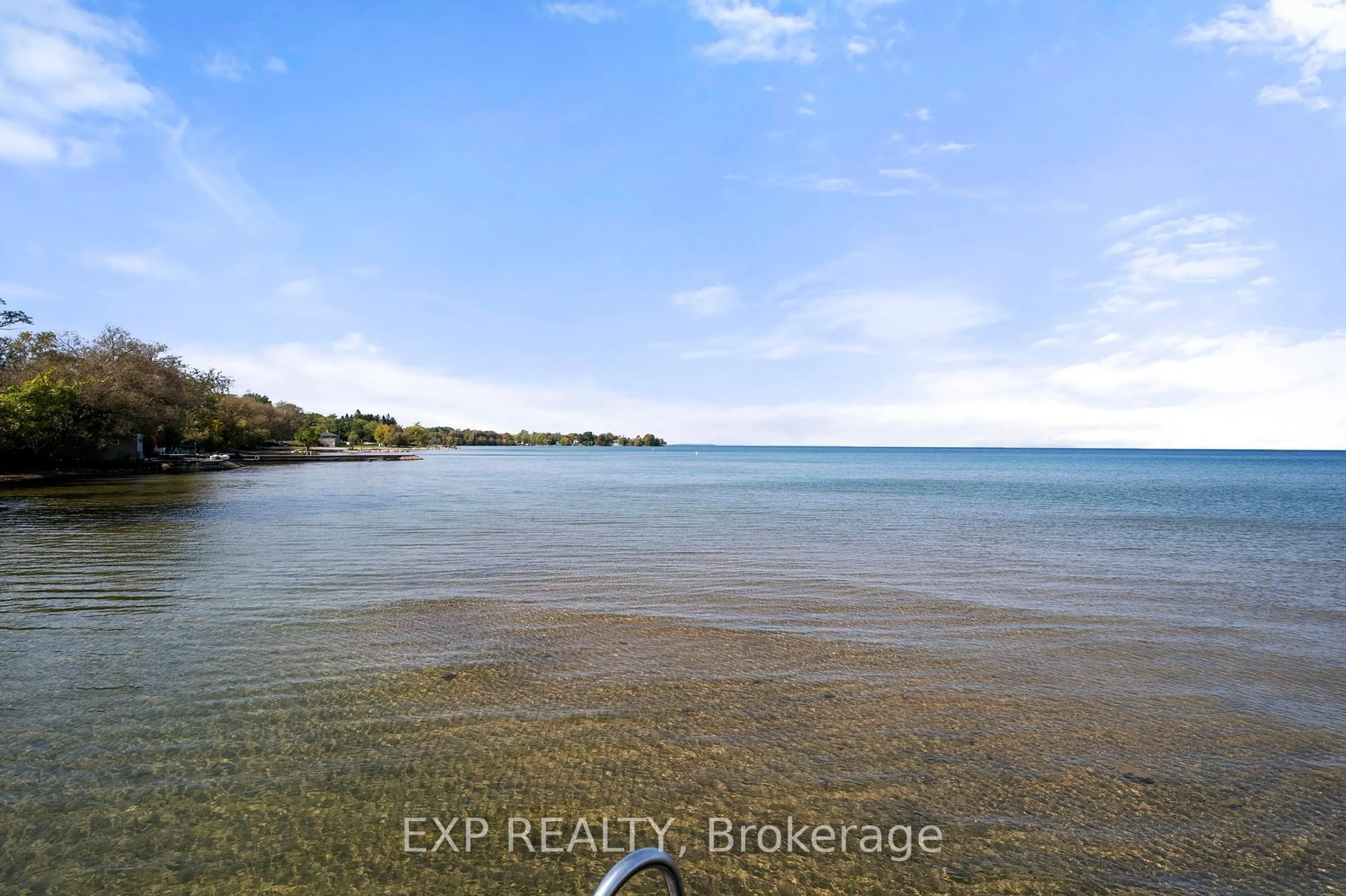 Blurry image for 57 Courting House Pl, Georgina Ontario L0E 1L0