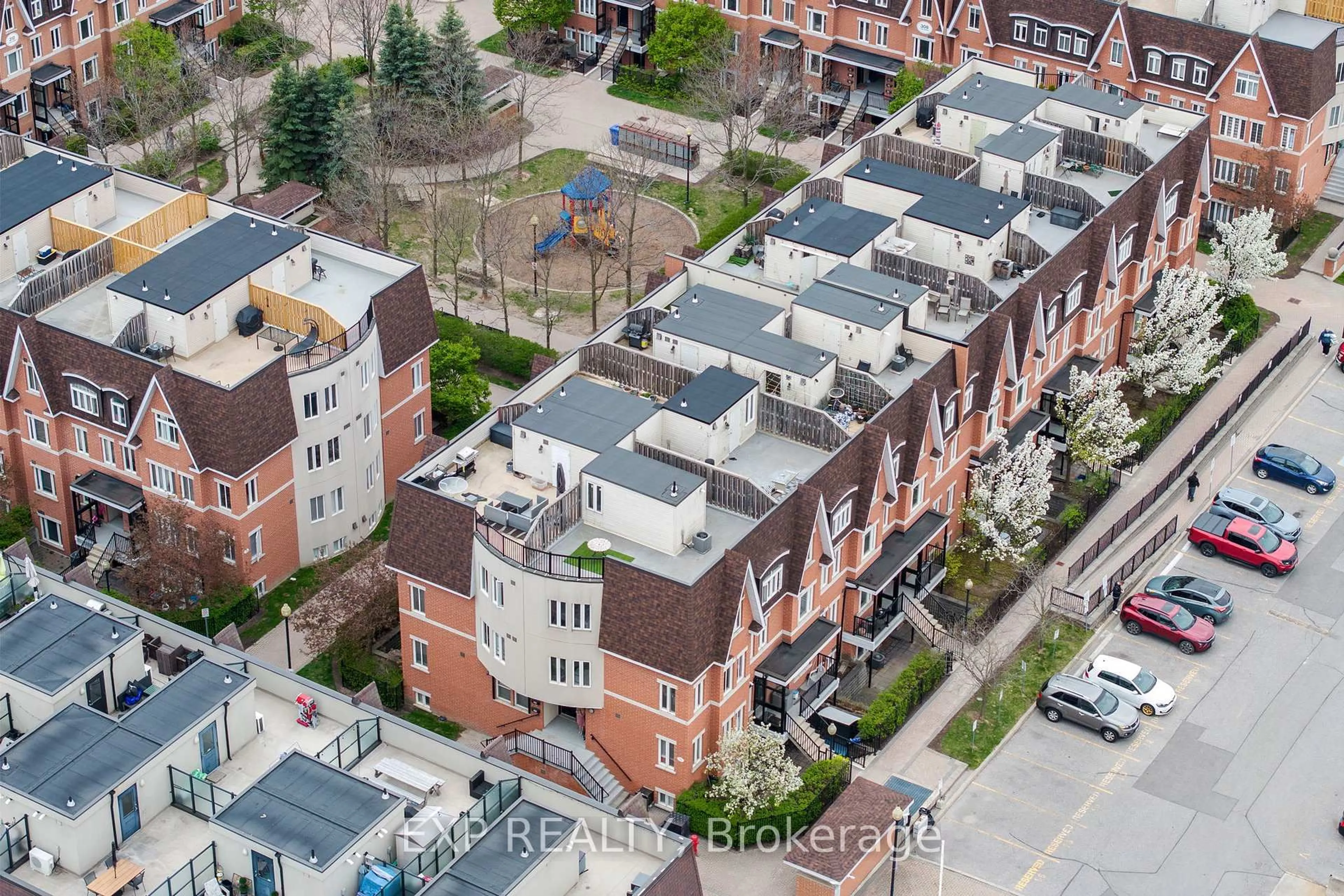 A pic from outside/outdoor area/front of a property/back of a property/a pic from drone, city buildings view from balcony for 316 John St #238, Markham Ontario L3T 0A7