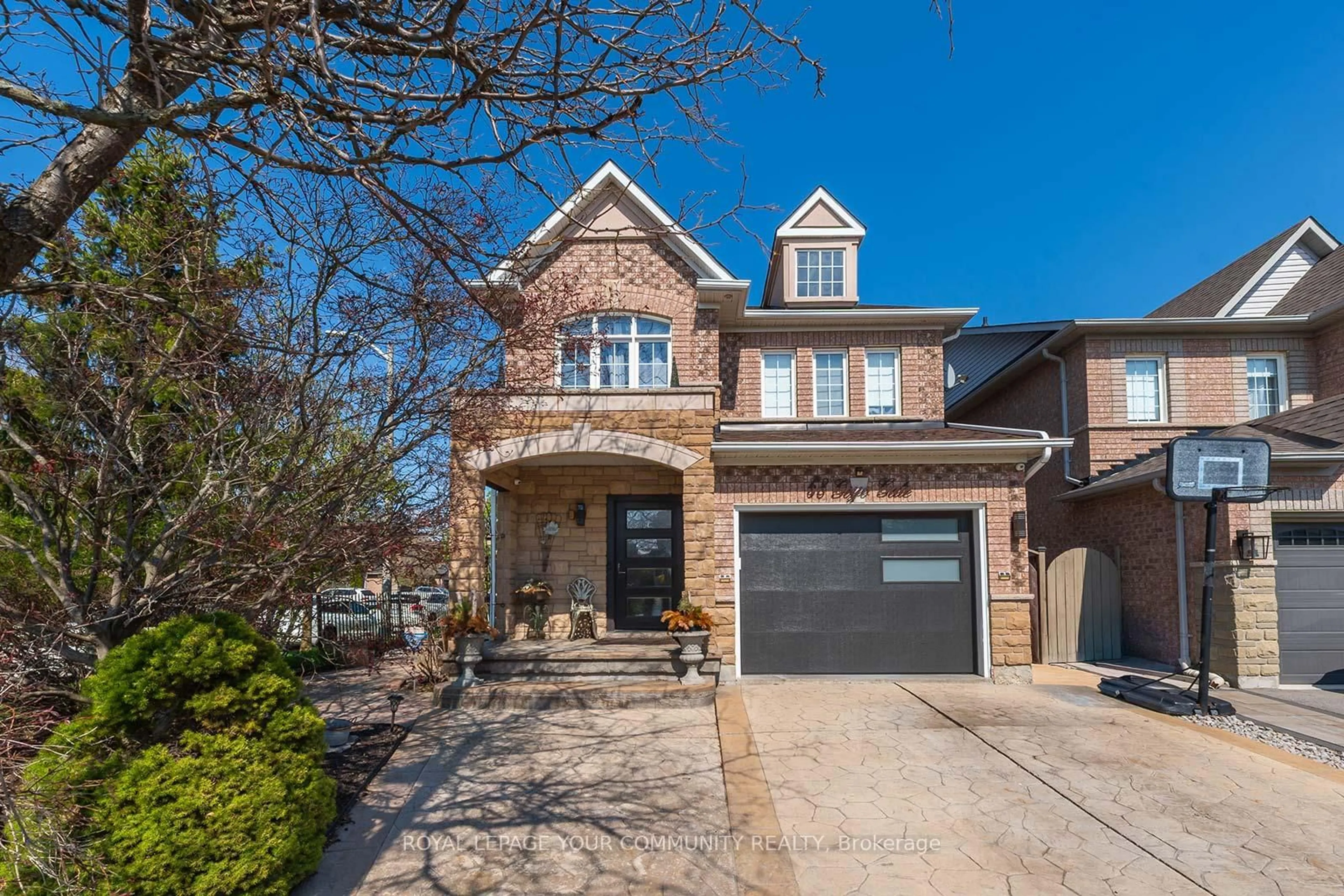Home with brick exterior material, street for 68 Goyo Gate, Vaughan Ontario L6A 3T3