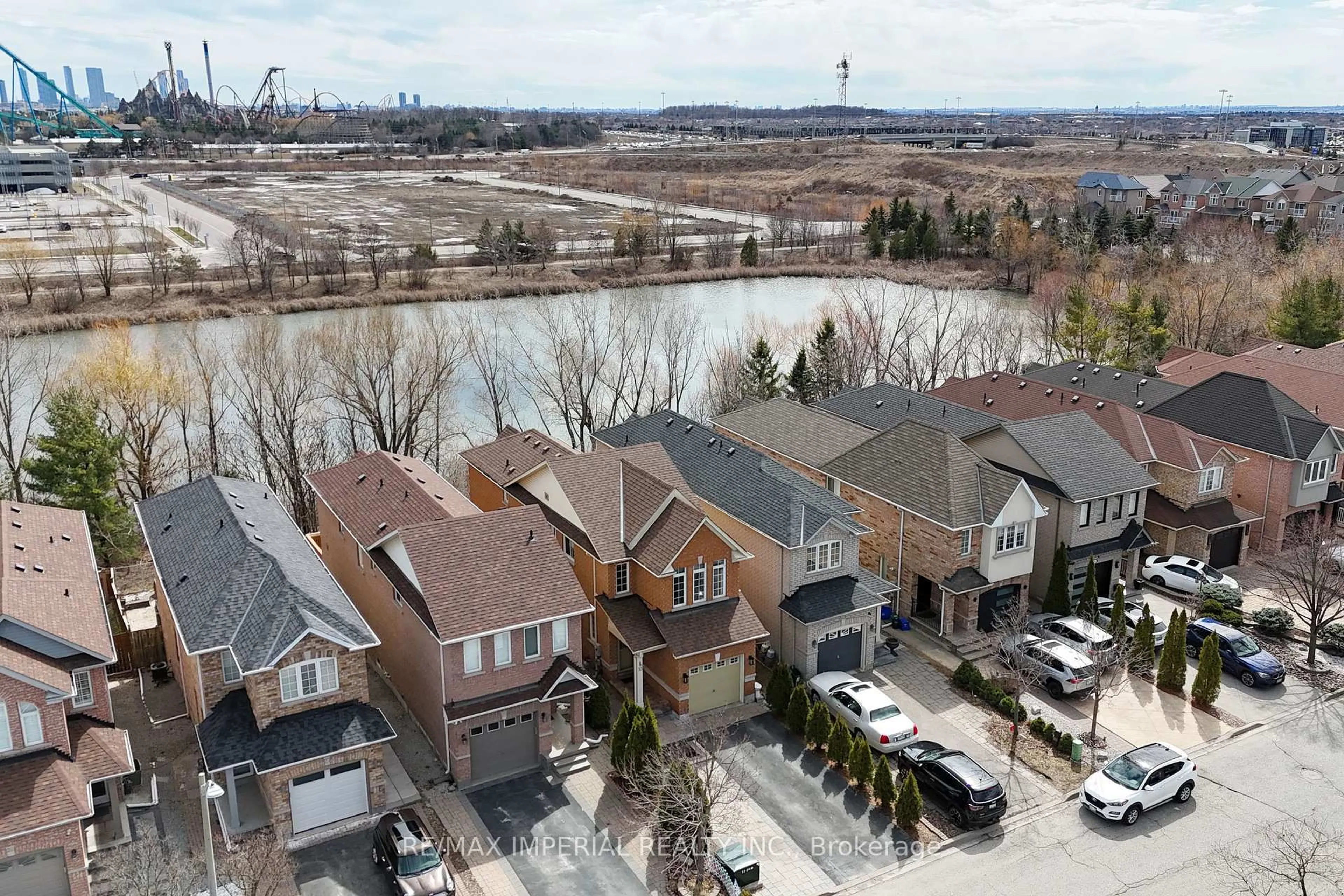A pic from outside/outdoor area/front of a property/back of a property/a pic from drone, water/lake/river/ocean view for 33 Del Francesco Way, Vaughan Ontario L6A 3K8