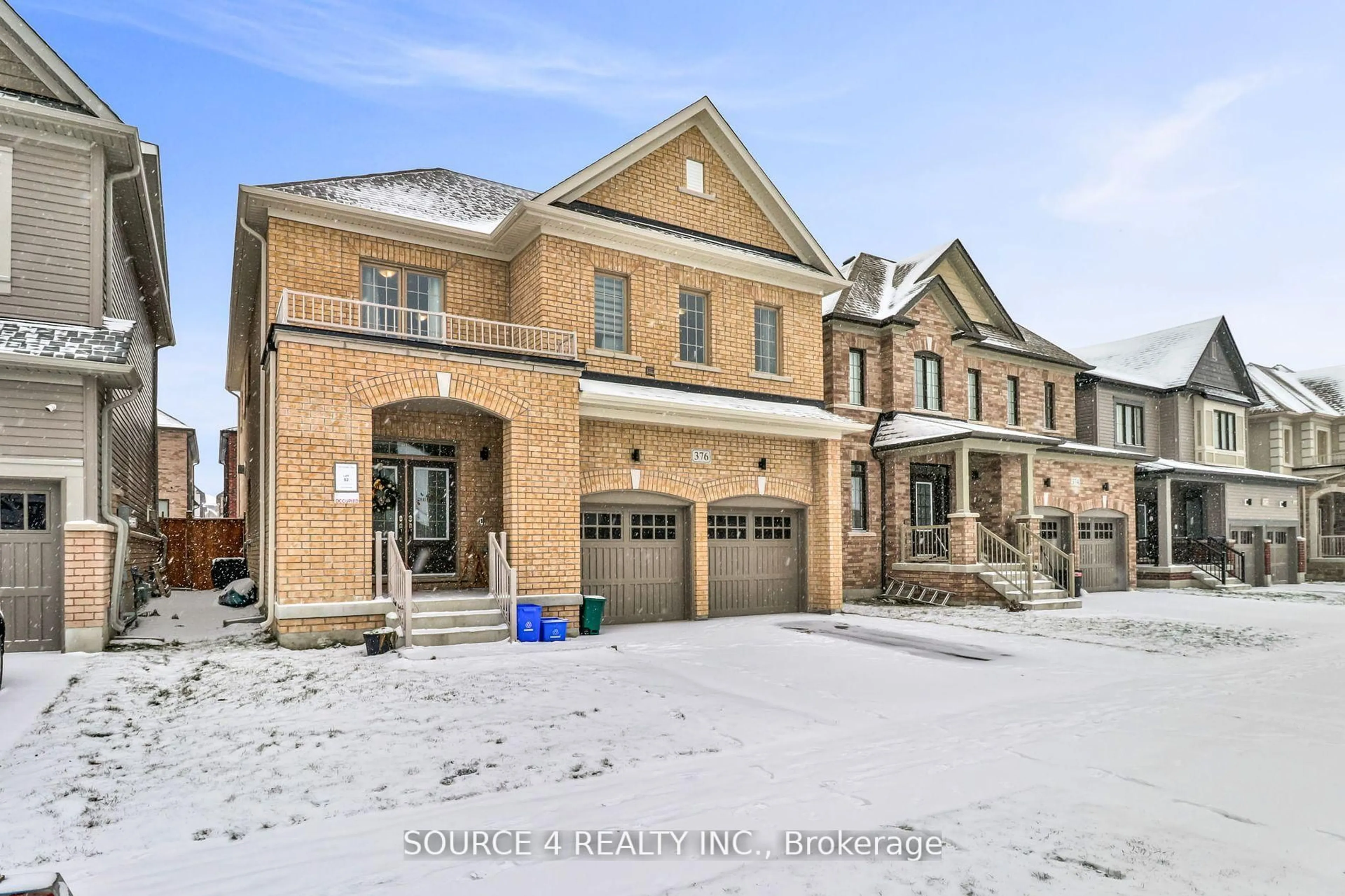 Home with brick exterior material, street for 376 Danny Wheeler Blvd, Georgina Ontario L4P 0K2