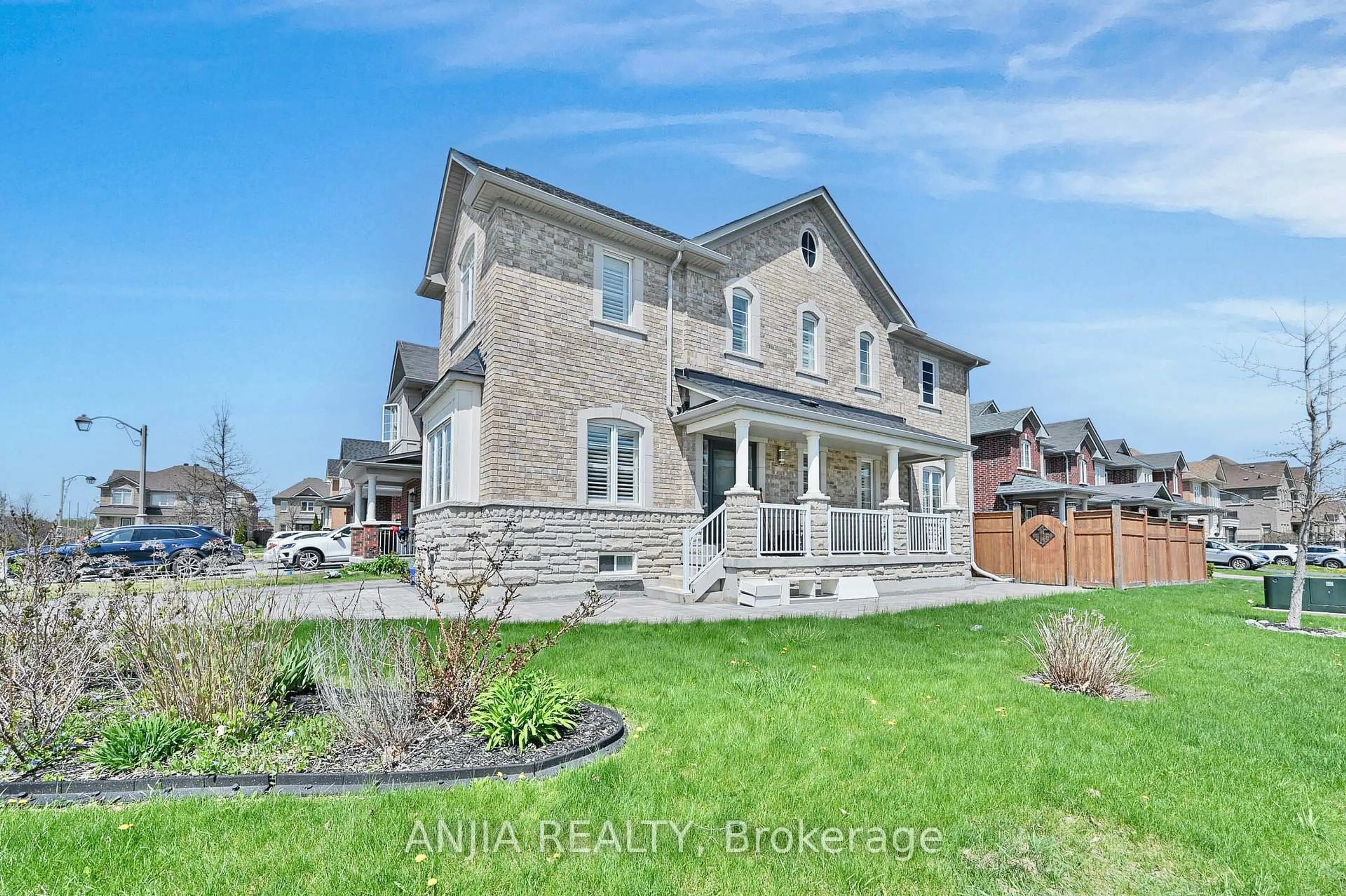 Home with brick exterior material, street for 40 Daws Hare Cres, Whitchurch-Stouffville Ontario L4A 0T6