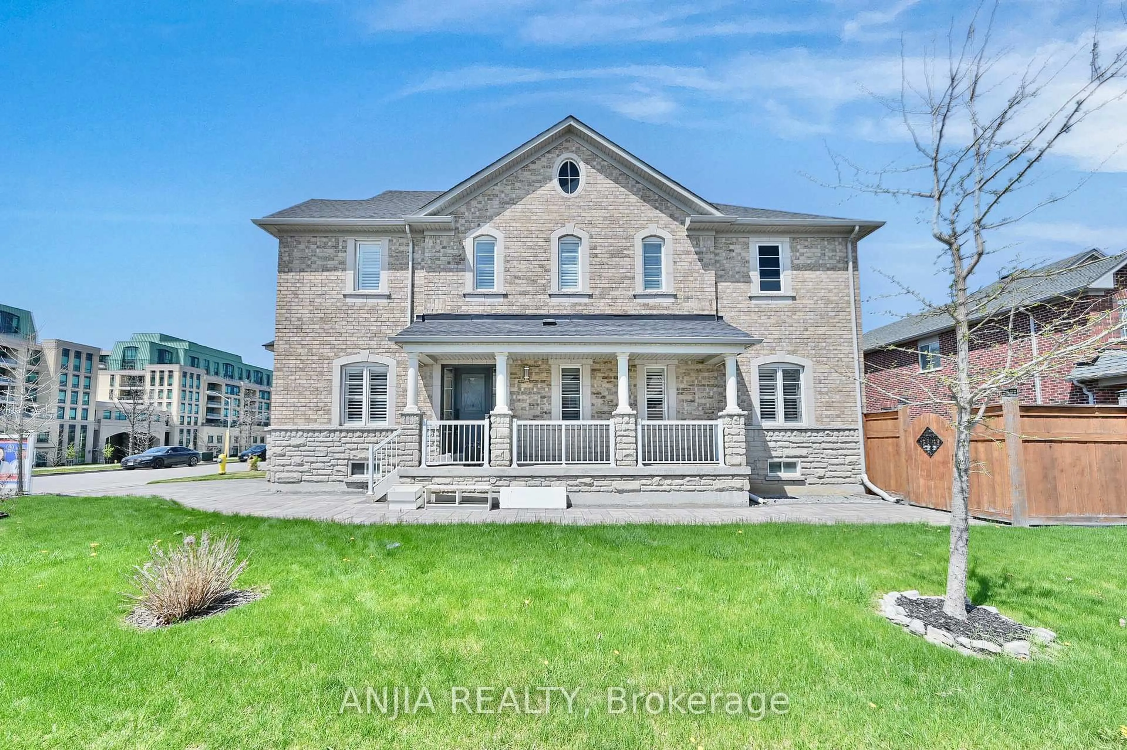 Home with brick exterior material, building for 40 Daws Hare Cres, Whitchurch-Stouffville Ontario L4A 0T6