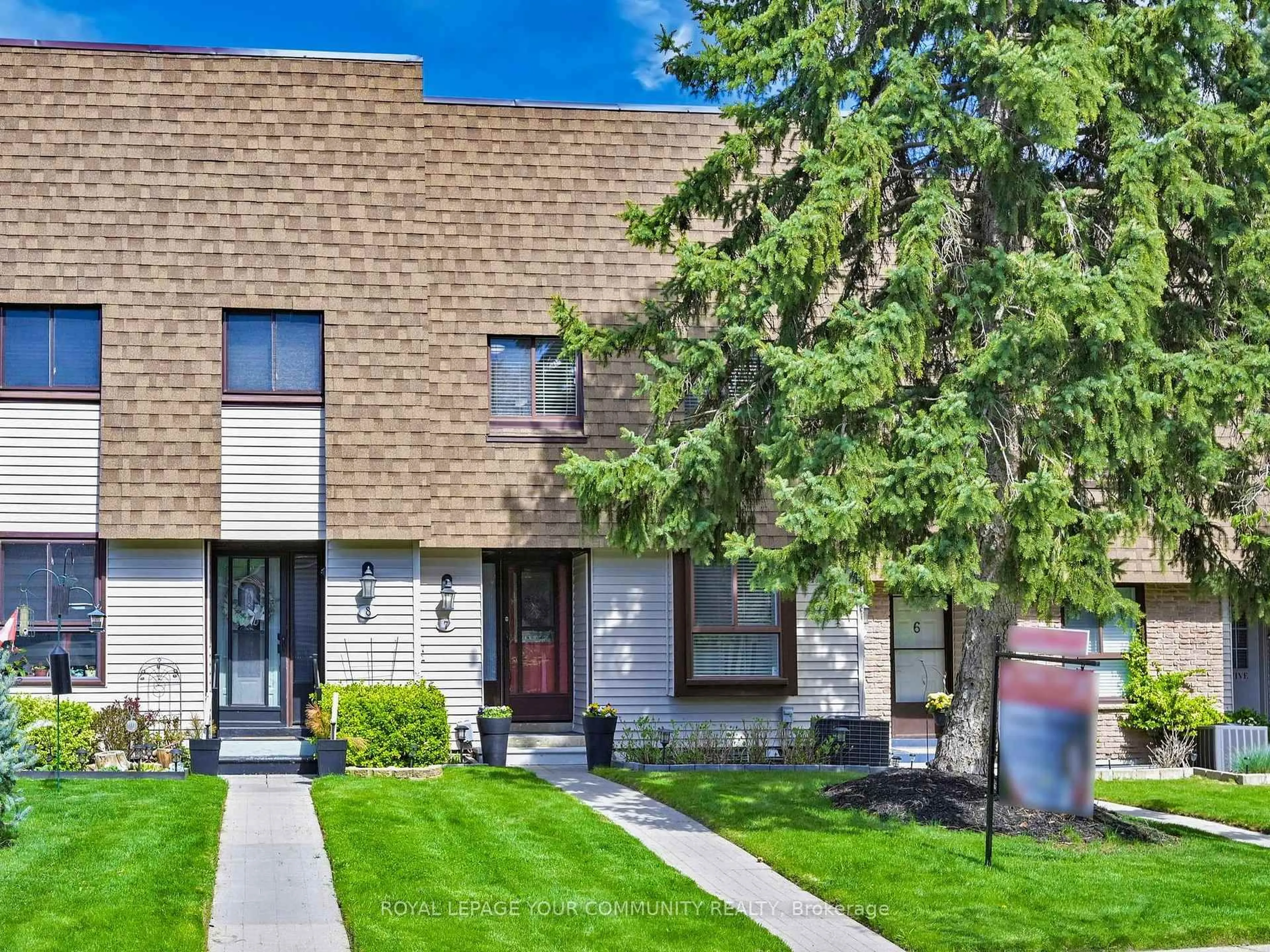 Unknown for 189 Springhead Gdns #7, Richmond Hill Ontario L4C 5C7