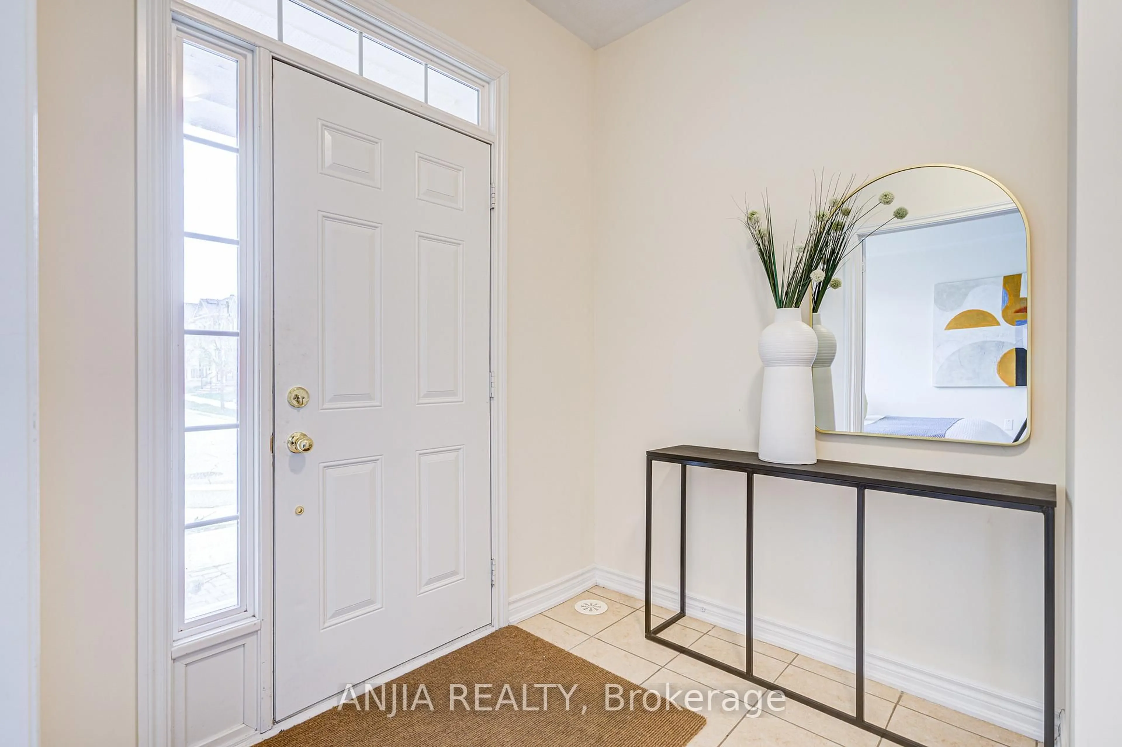 Indoor entryway for 95 Anthony Roman Ave, Markham Ontario L6C 0P2