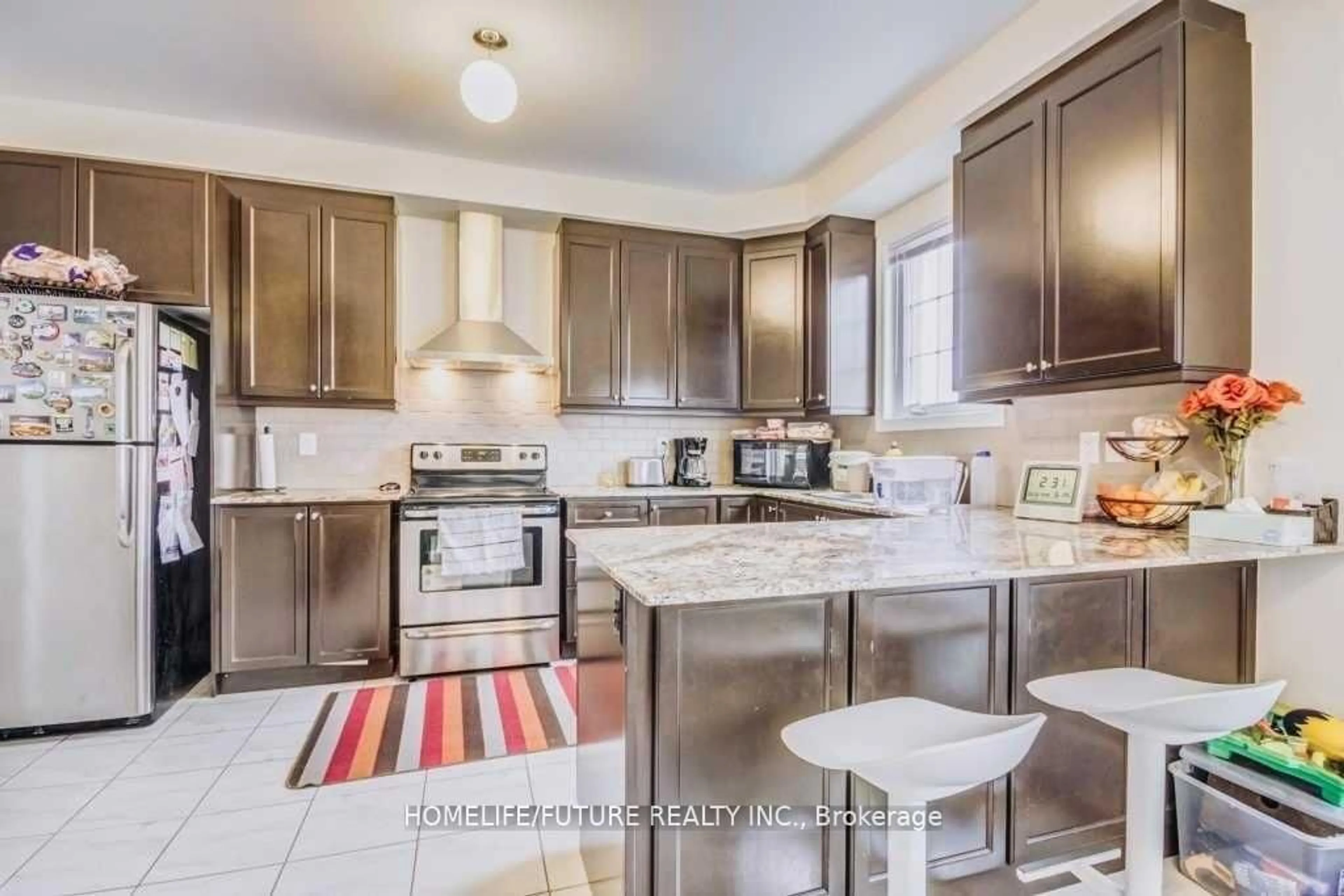 Open concept kitchen, ceramic/tile floor for 89 Hammersly Blvd, Markham Ontario L6E 0L1