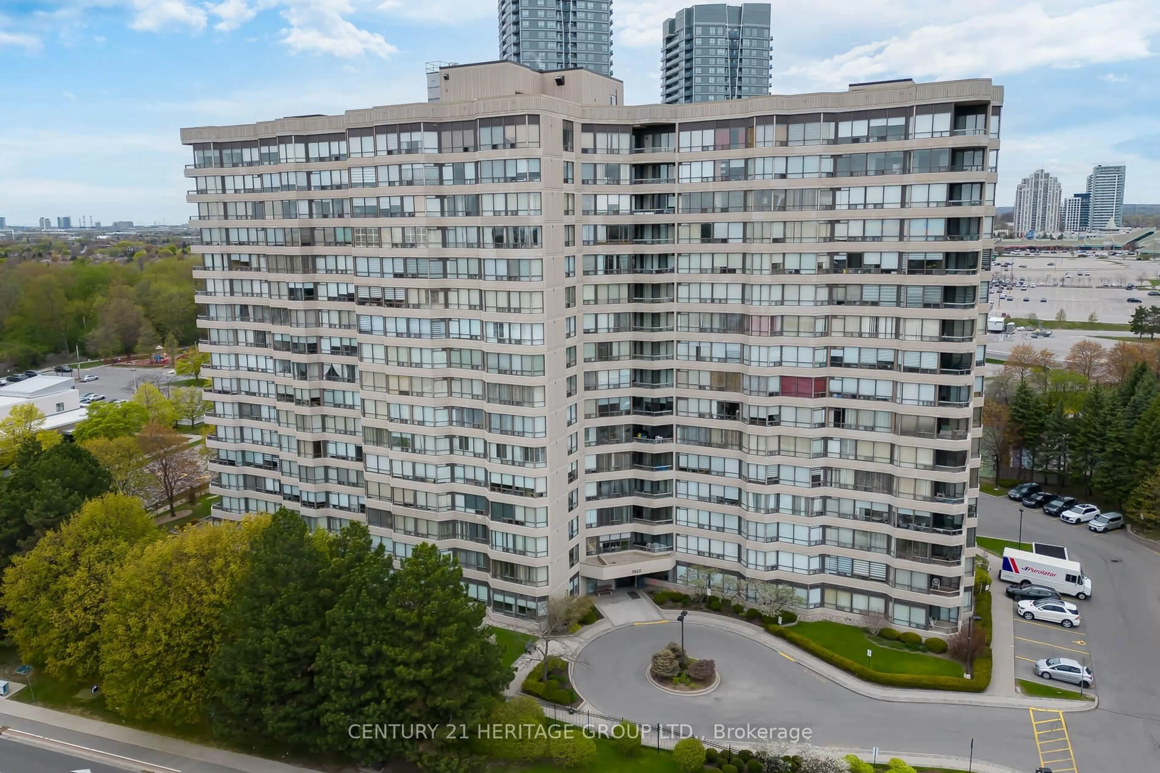 A pic from outside/outdoor area/front of a property/back of a property/a pic from drone, city buildings view from balcony for 7420 Bathurst St #306, Vaughan Ontario L4J 6X4