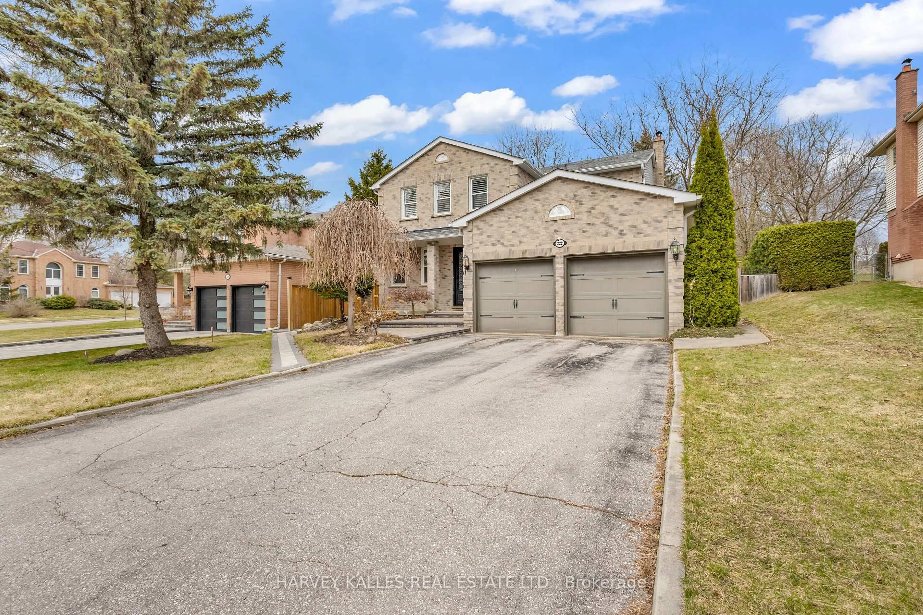 Home with brick exterior material, street for 222 Kemano Rd, Aurora Ontario L4G 4Y9