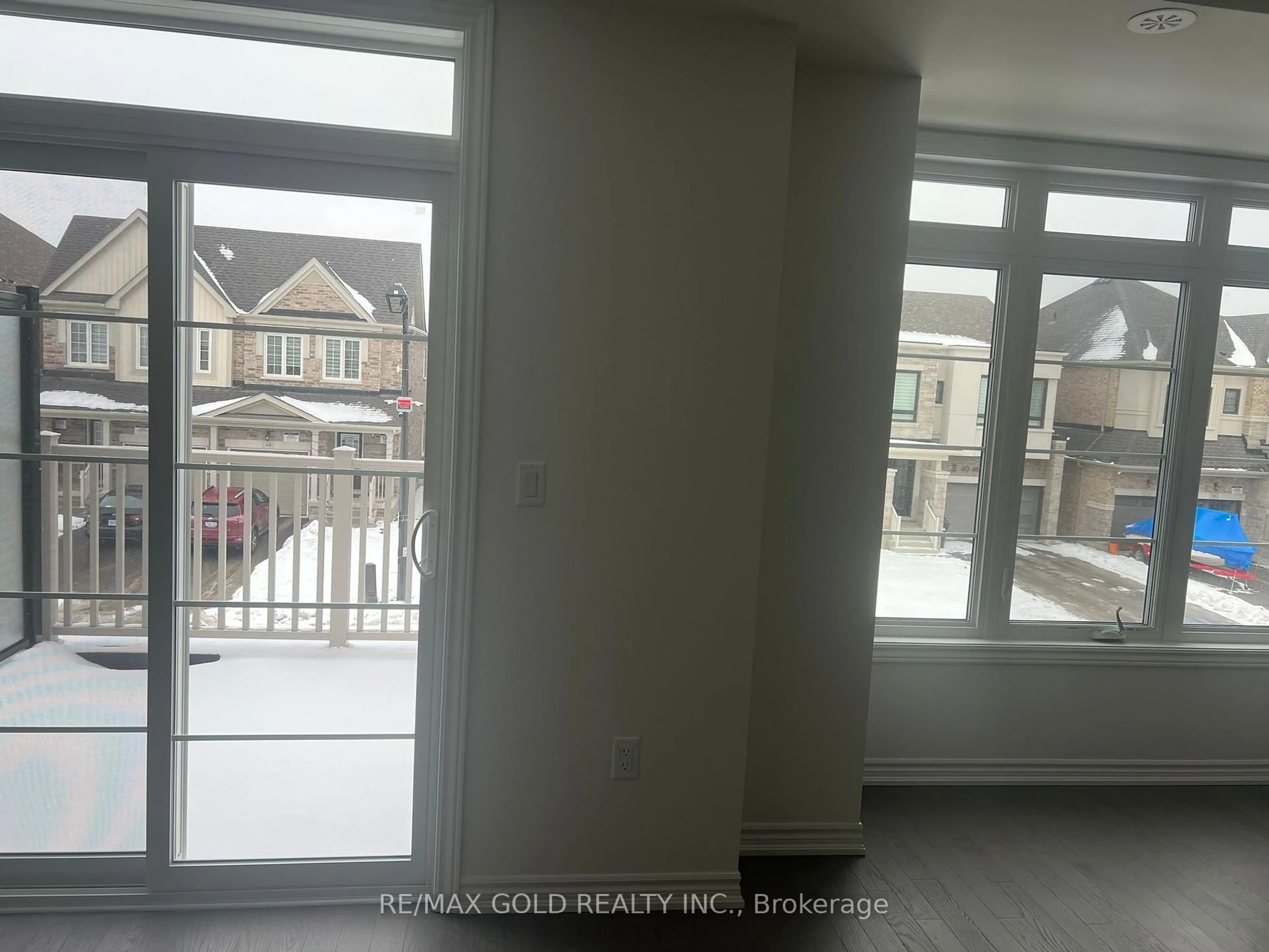 A pic of a room for 47 Montrose Blvd, Bradford West Gwillimbury Ontario L3Z 4P1