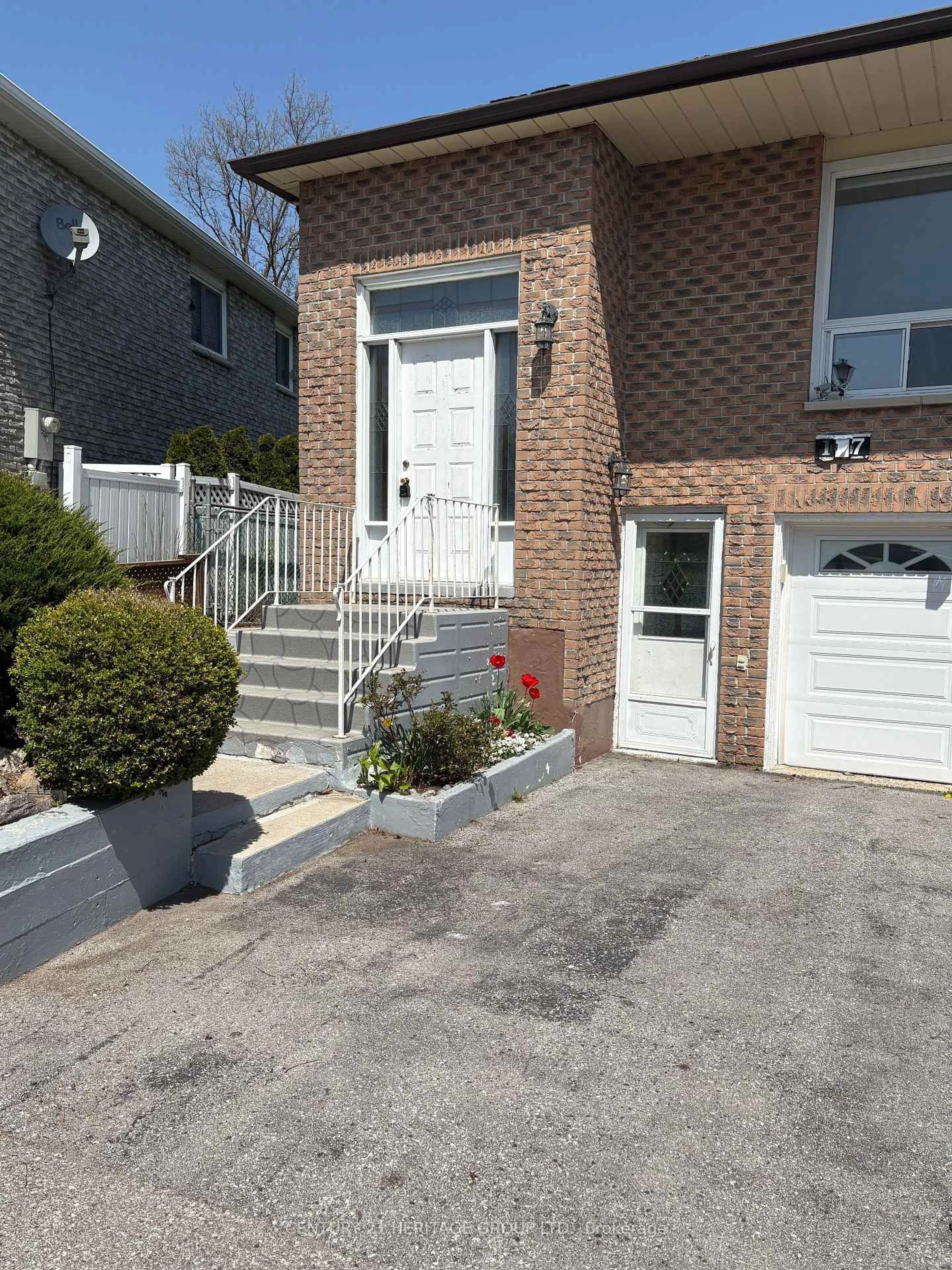 Unknown for 117 Maplegrove Ave, Bradford West Gwillimbury Ontario L3Z 1R9