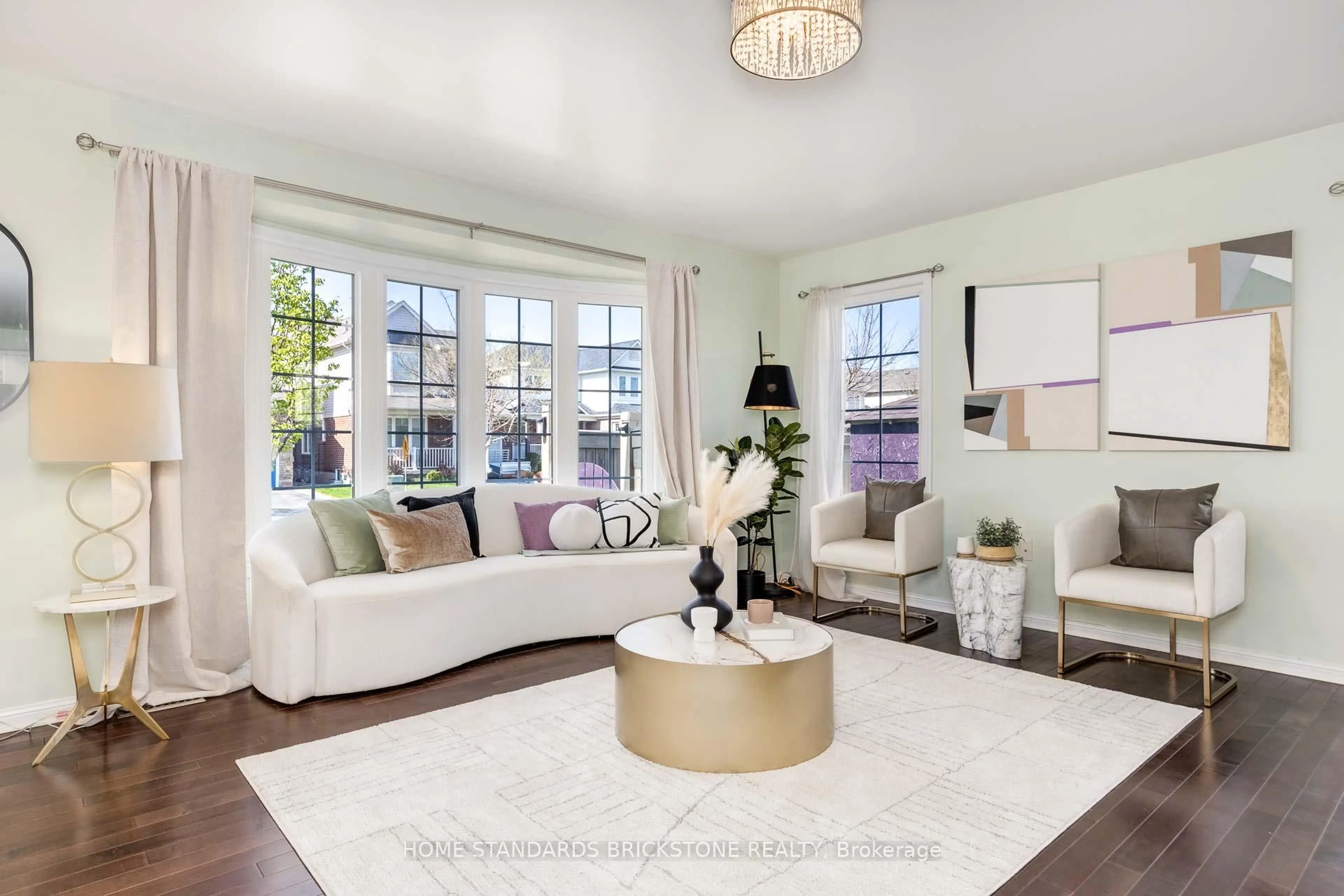 Living room with furniture, unknown for 74 Nunn Cres, New Tecumseth Ontario L9R 0C6