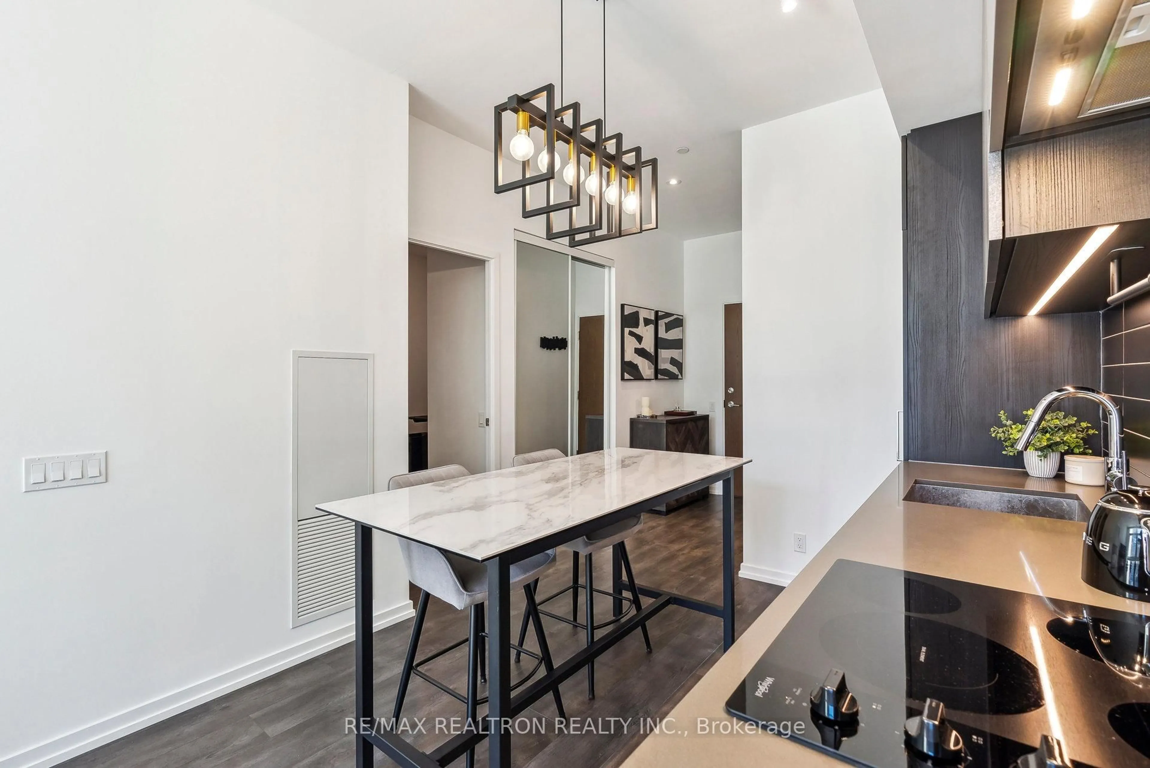 Unknown for 7890 Jane St #205, Vaughan Ontario L4K 0K9