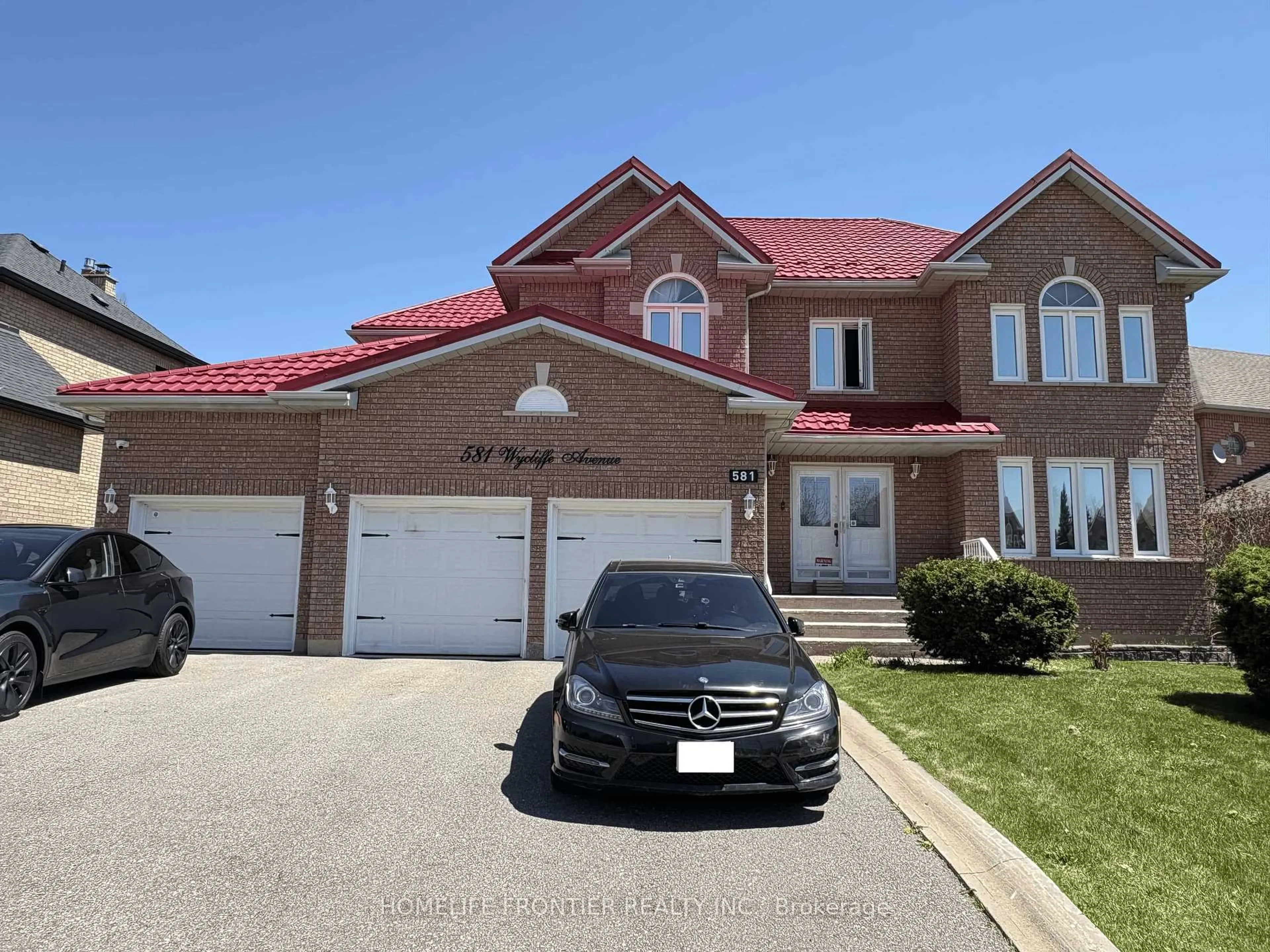 Unknown for 581 Wycliffe Ave, Vaughan Ontario L4L 8S8
