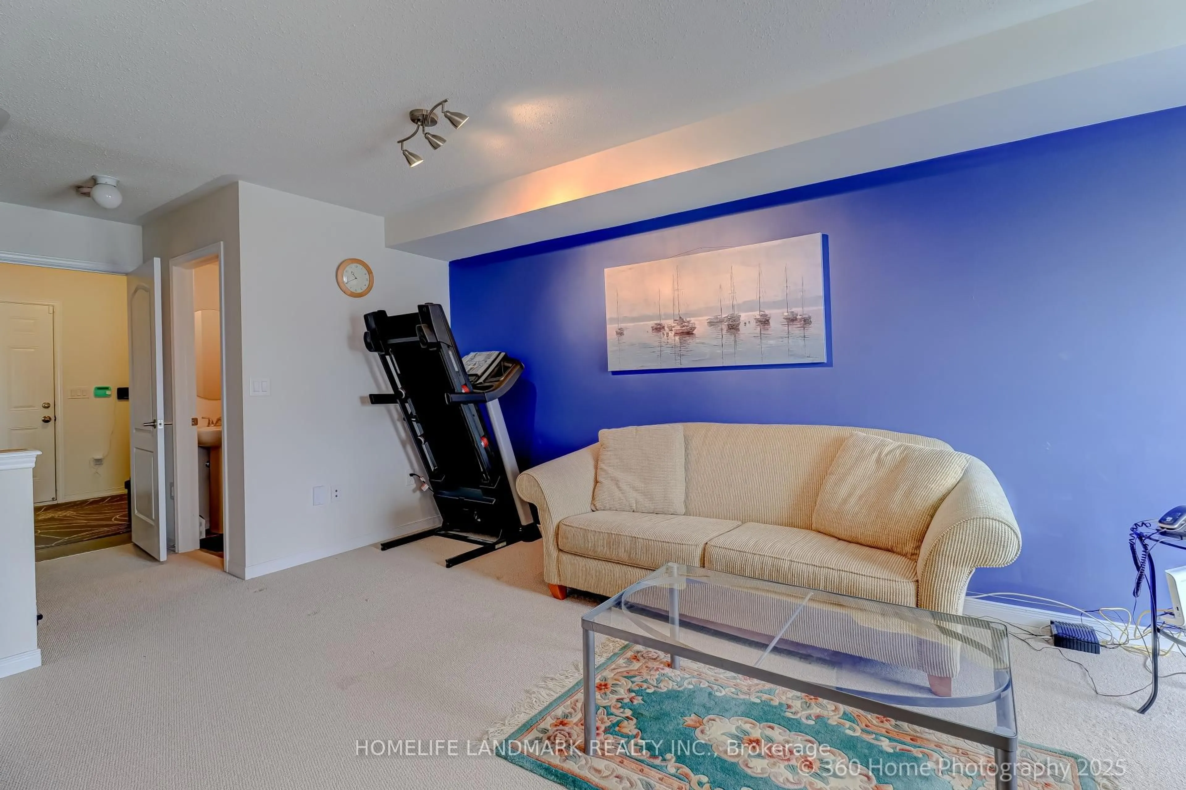 Living room with furniture, unknown for 5293 Major Mackenzie Dr, Markham Ontario L6C 0N3