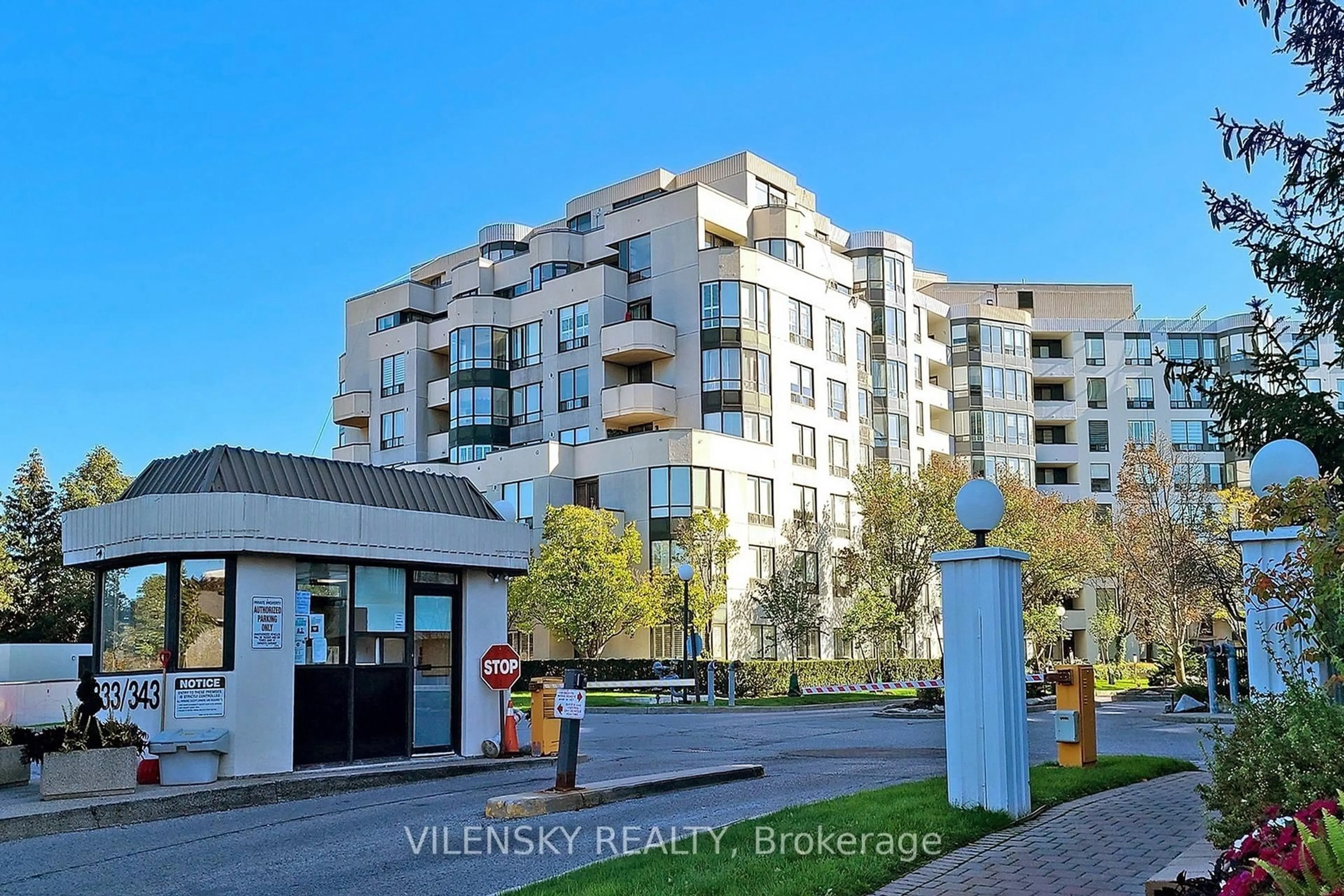 Unknown for 333 Clark Ave #311, Vaughan Ontario L4J 7K4