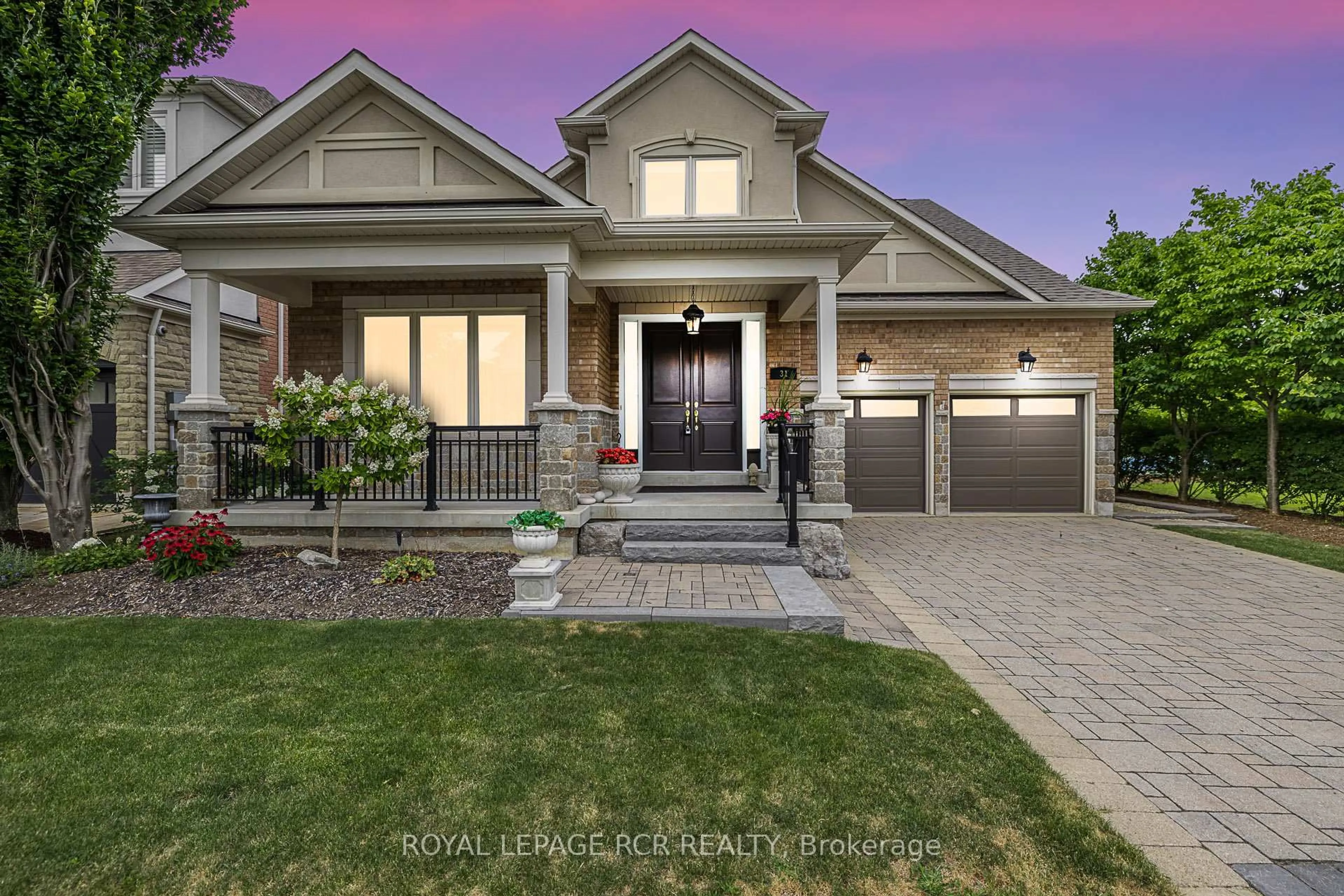Home with brick exterior material, street for 31 Emerald Heights Dr, Whitchurch-Stouffville Ontario L4A 0C8