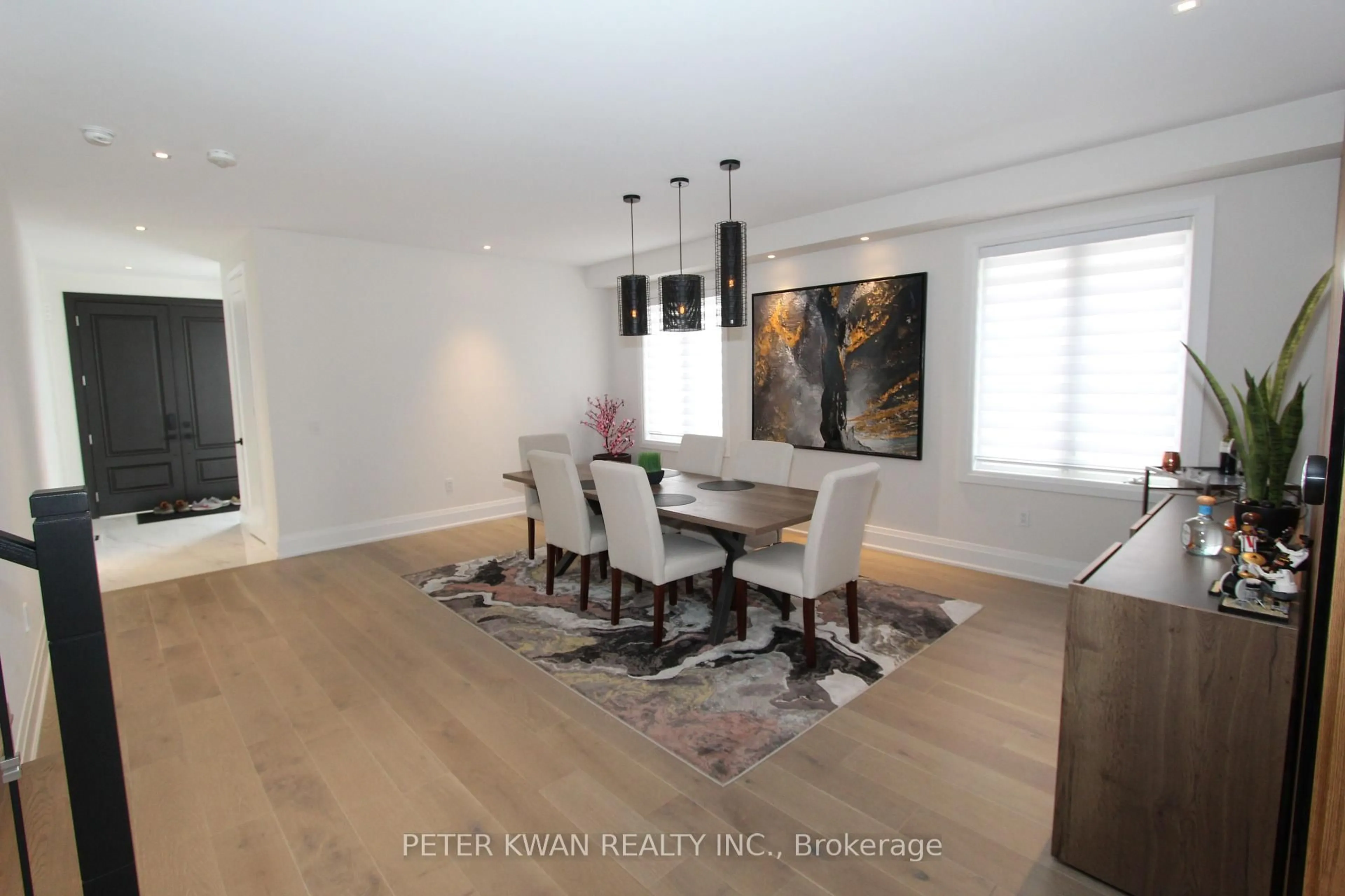 Dining room, wood/laminate floor for 61 Strathgreen Lane, Georgina Ontario L4P 0J3