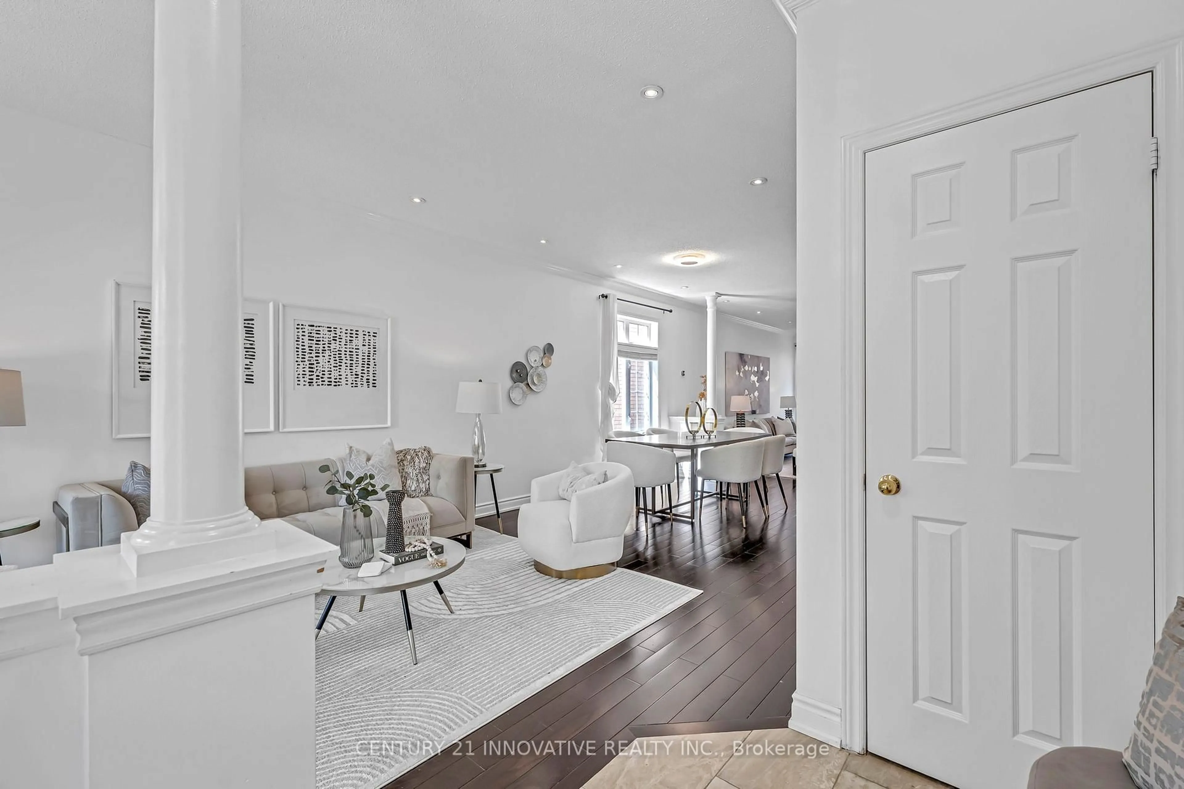 Unknown for 108 Chateau Dr, Vaughan Ontario L4H 3B3