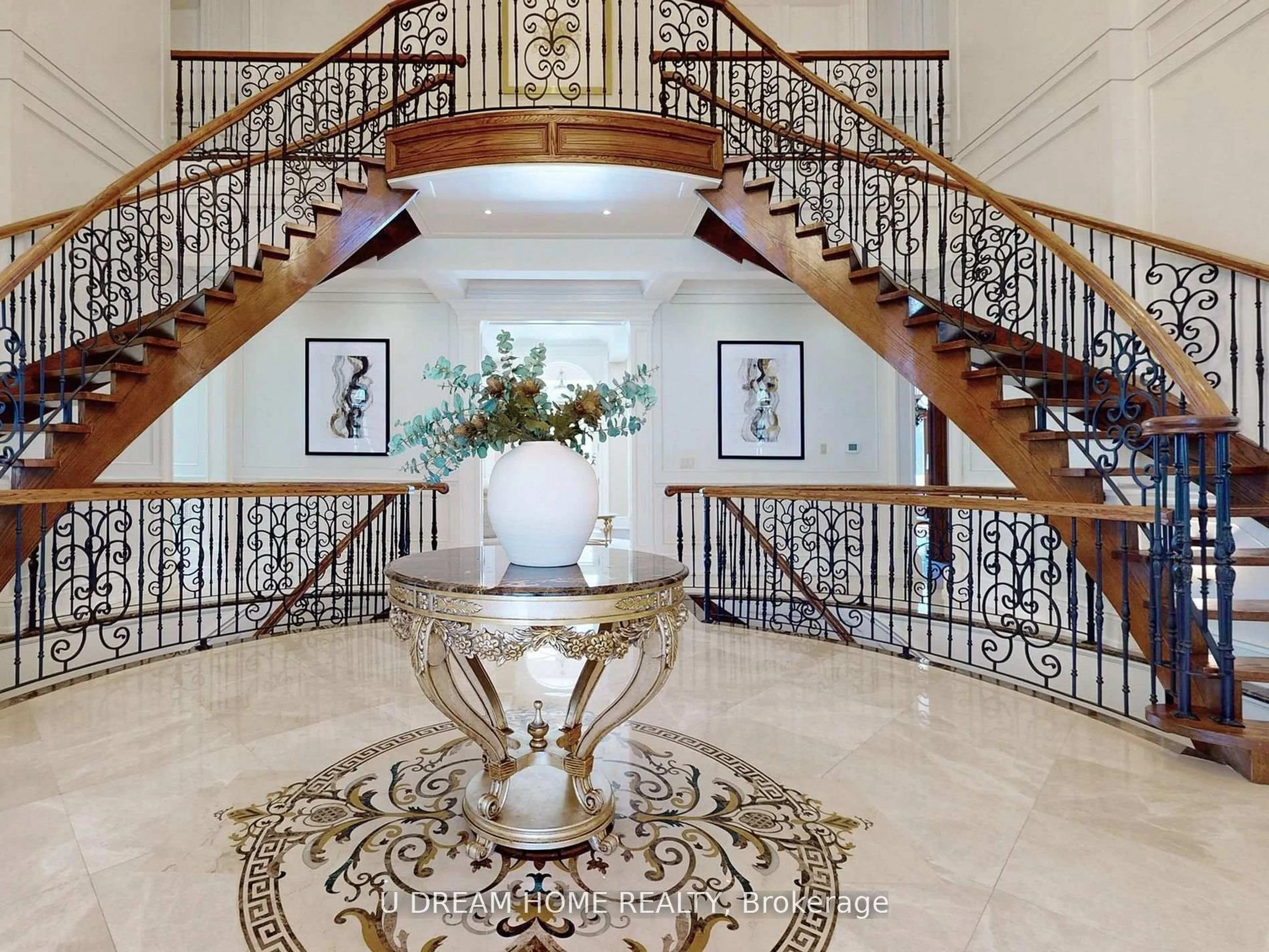 Indoor foyer for 53 Proctor Ave, Markham Ontario L3T 1M6