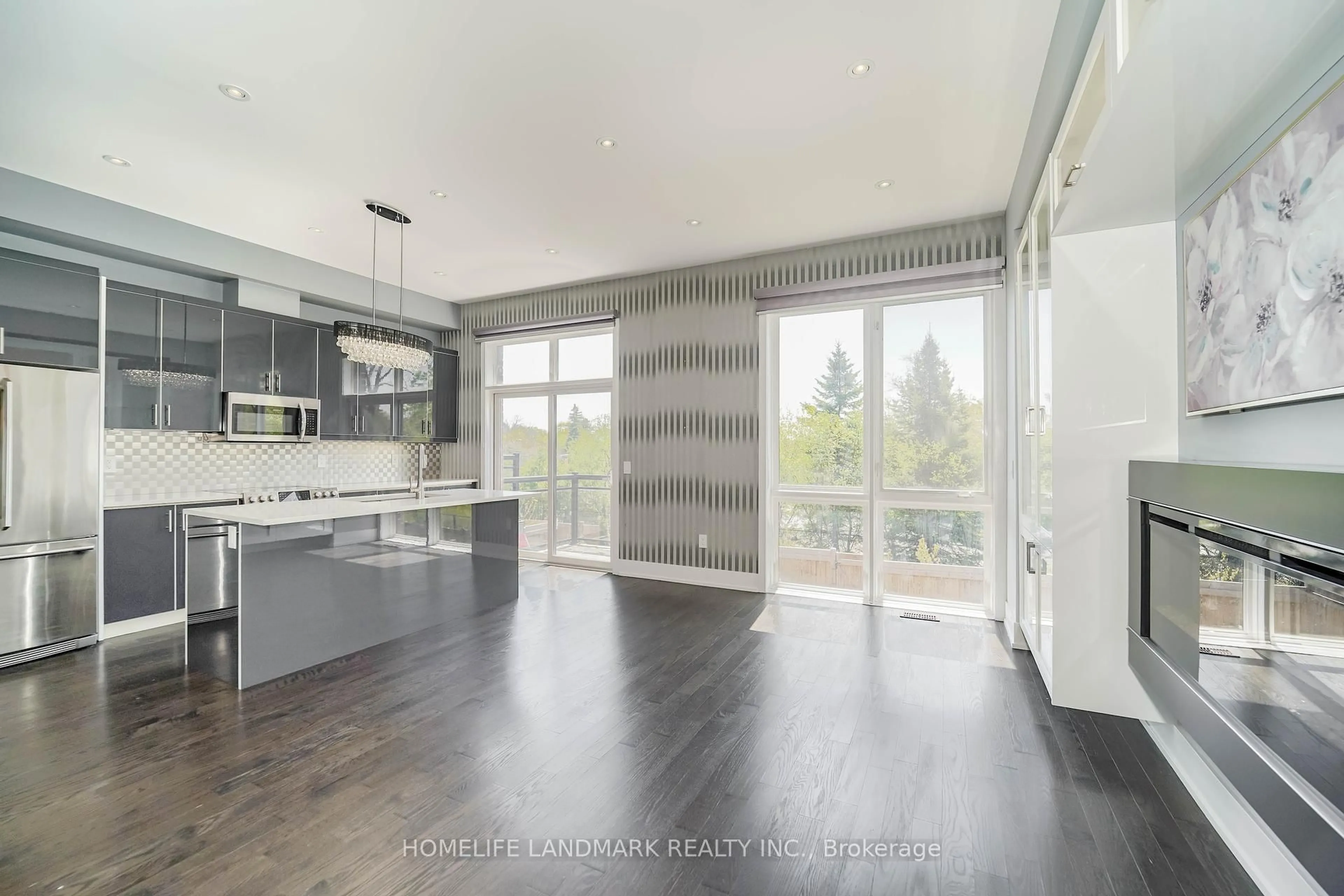 Open concept kitchen, unknown for 8 Crestridge Dr, Vaughan Ontario L4J 0K1