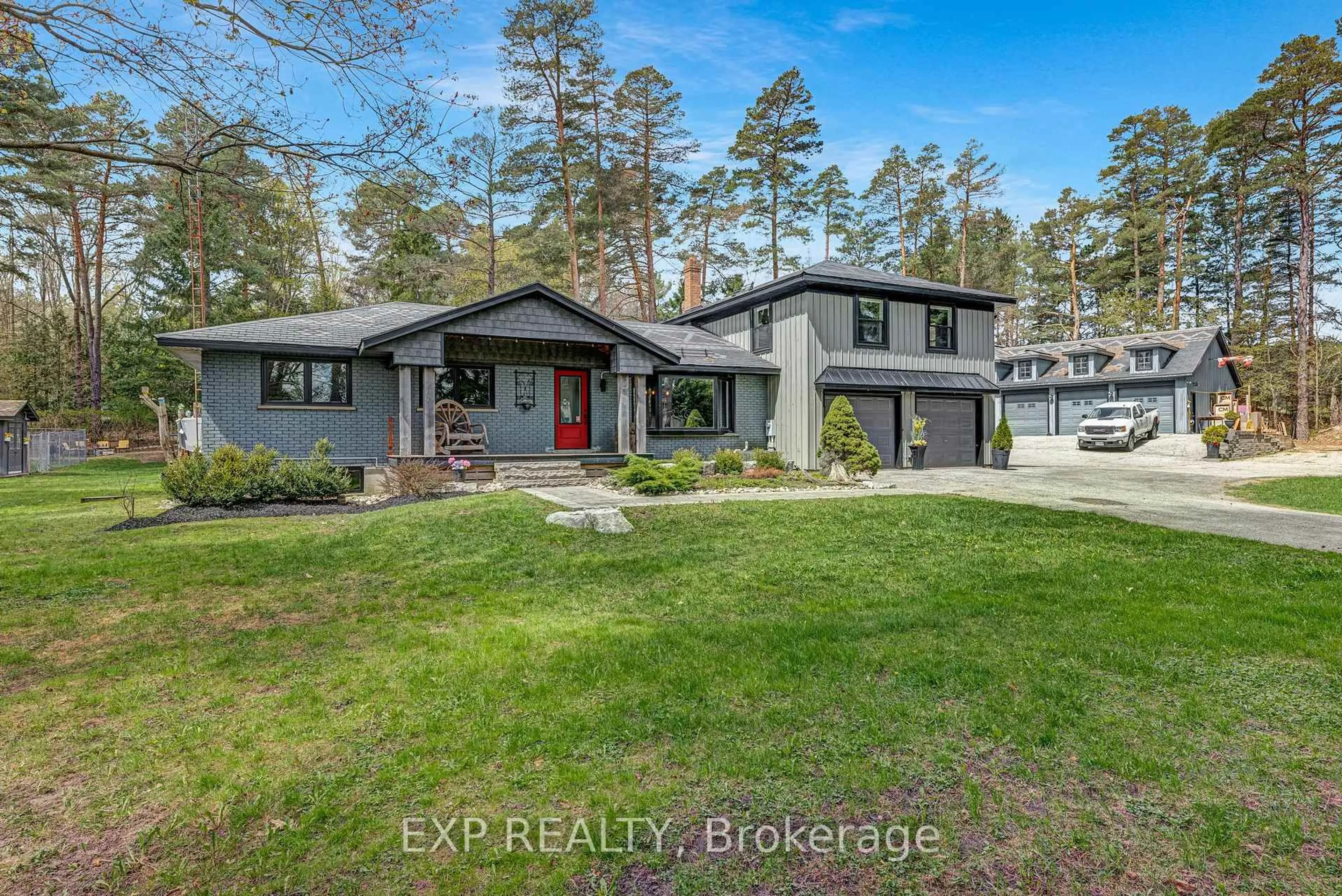 A pic from outside/outdoor area/front of a property/back of a property/a pic from drone, street for 4580 Concession 6 Rd, Uxbridge Ontario L9P 0K7
