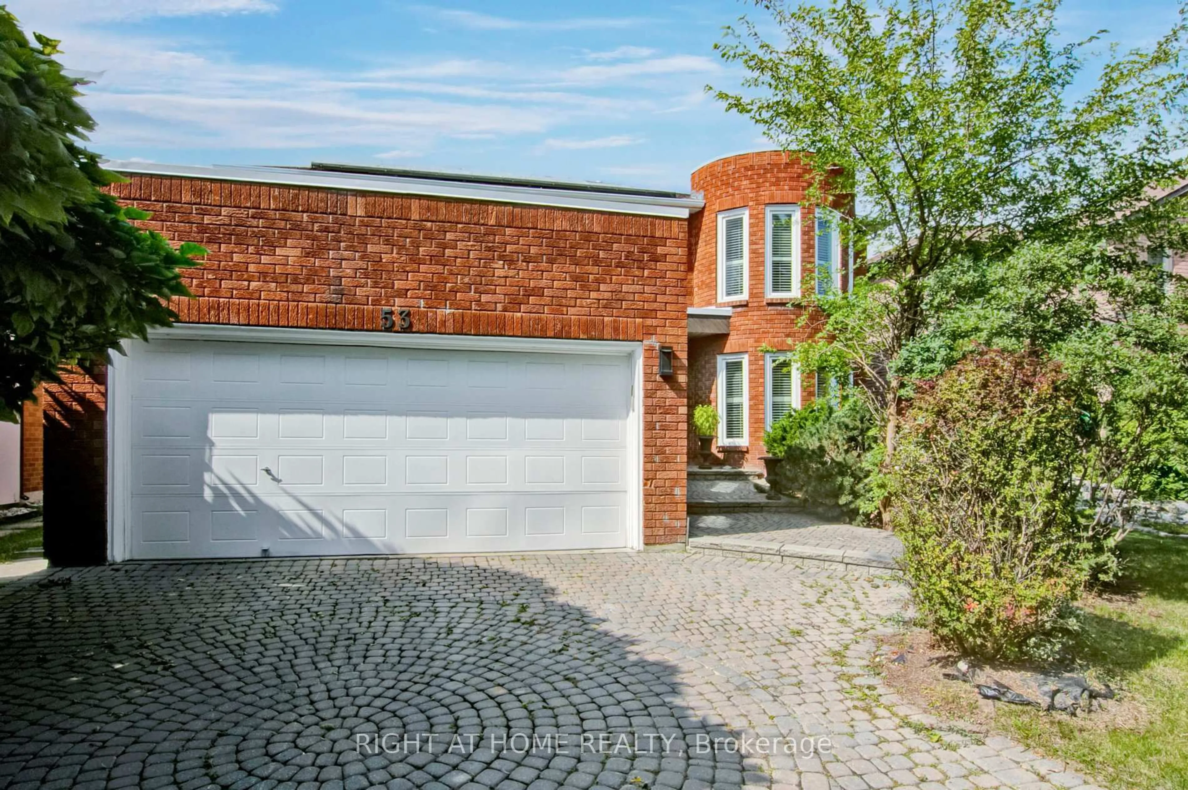 Home with brick exterior material, street for 53 Waltham Cres, Richmond Hill Ontario L4B 1Z3
