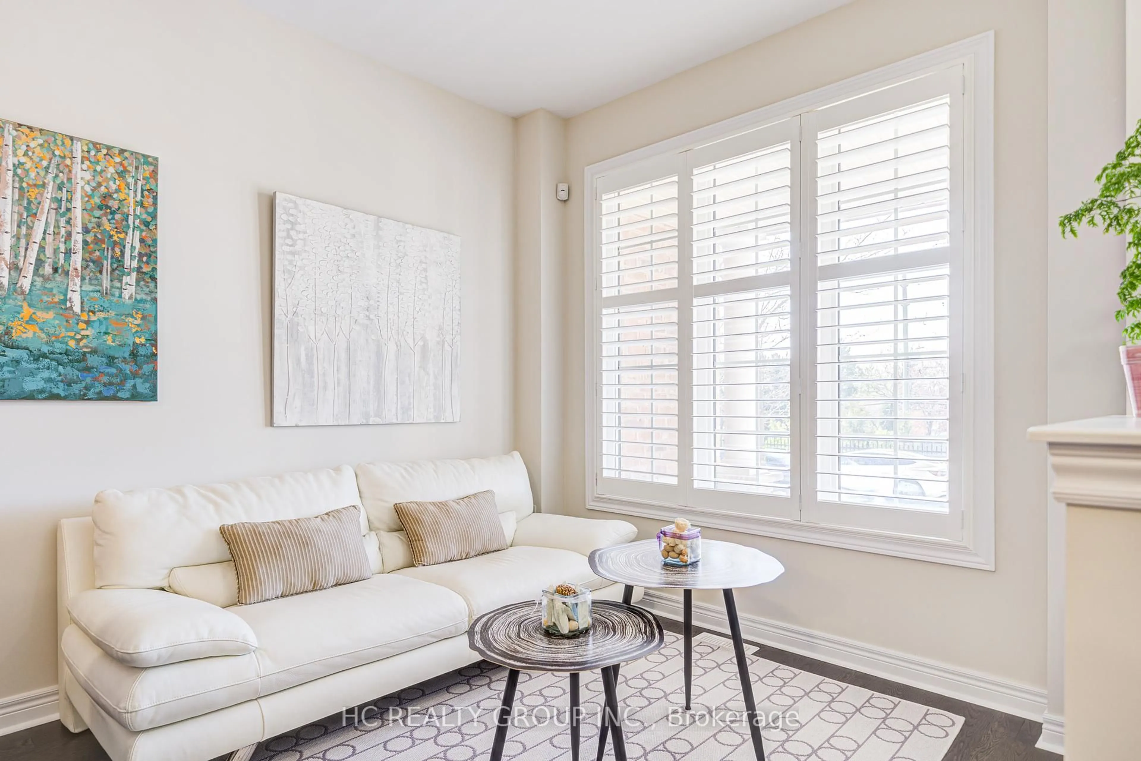 Living room with furniture, unknown for 42 Christian Ritter Dr, Markham Ontario L6C 0W1