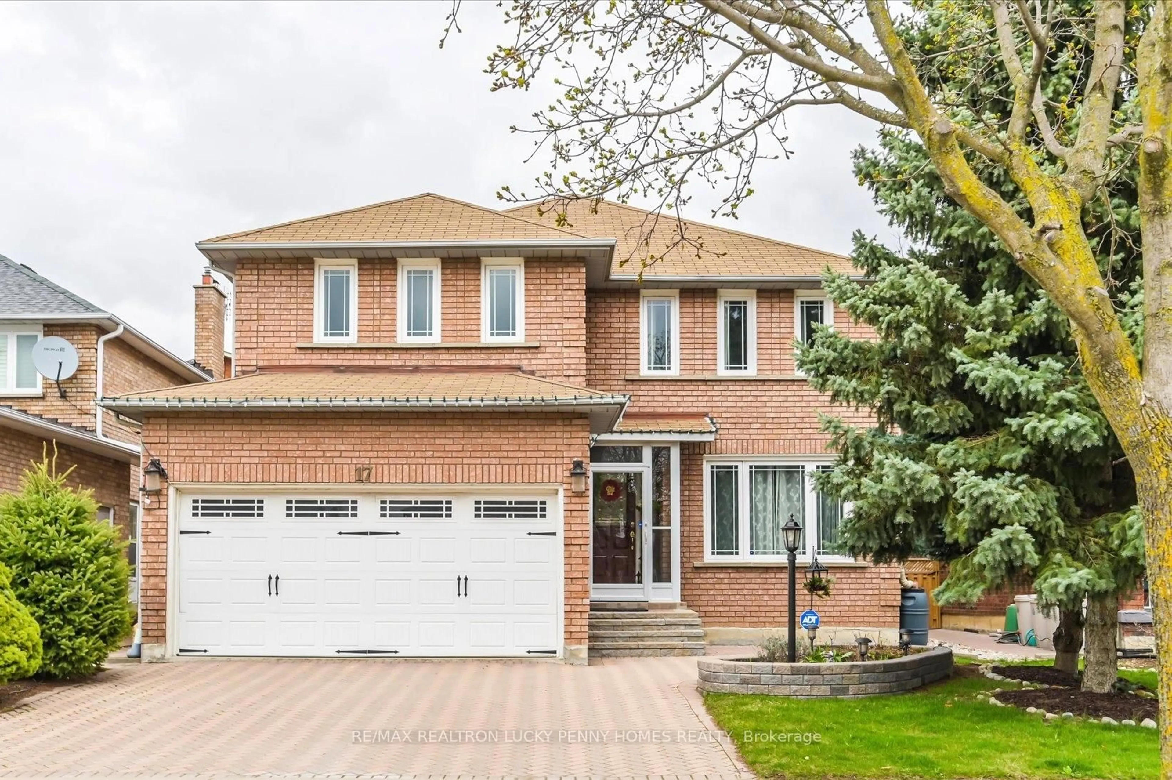 Home with brick exterior material, street for 17 Buttonfield Rd, Markham Ontario L3R 9G1