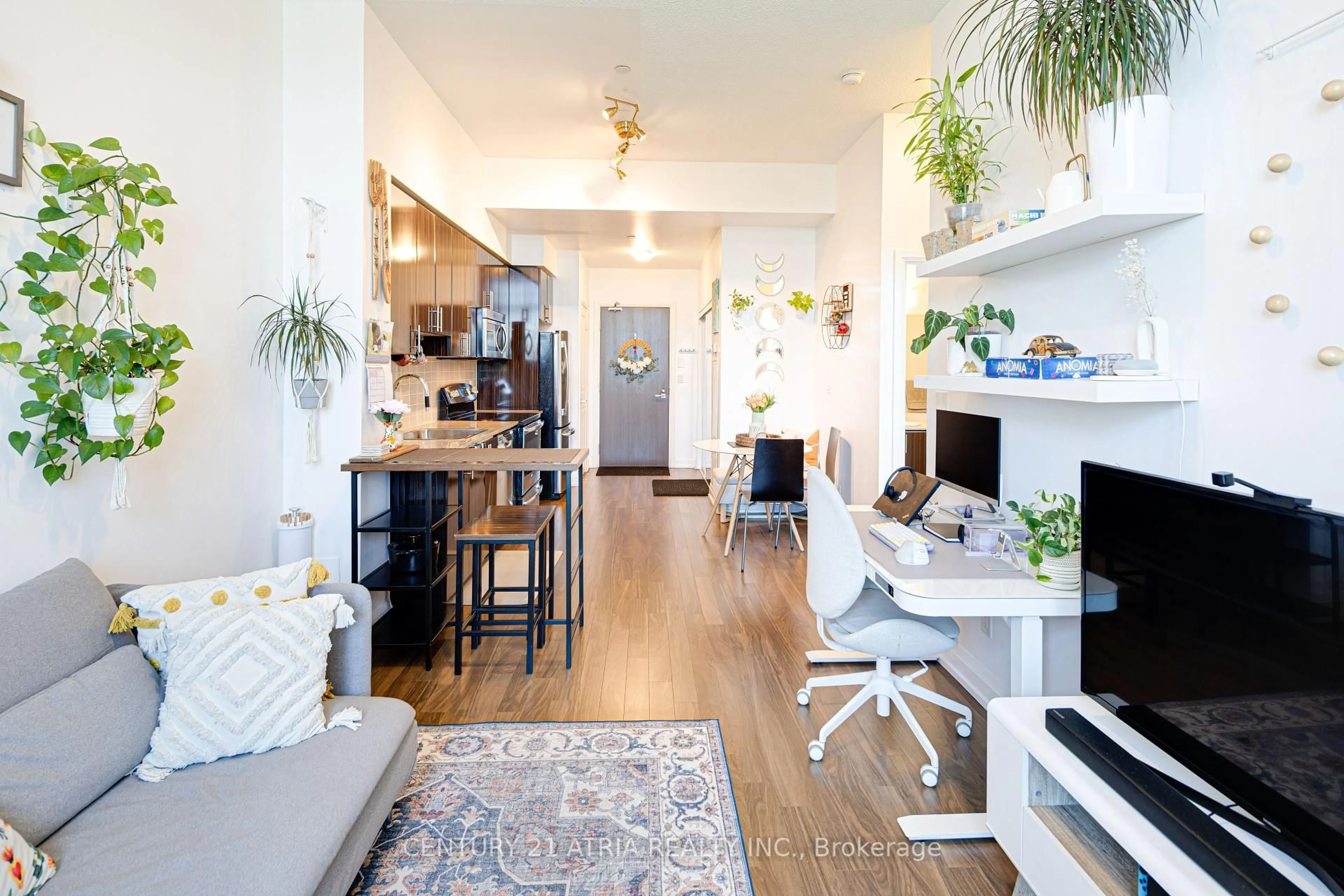Unknown for 7161 Yonge St #328, Markham Ontario L3T 0C8