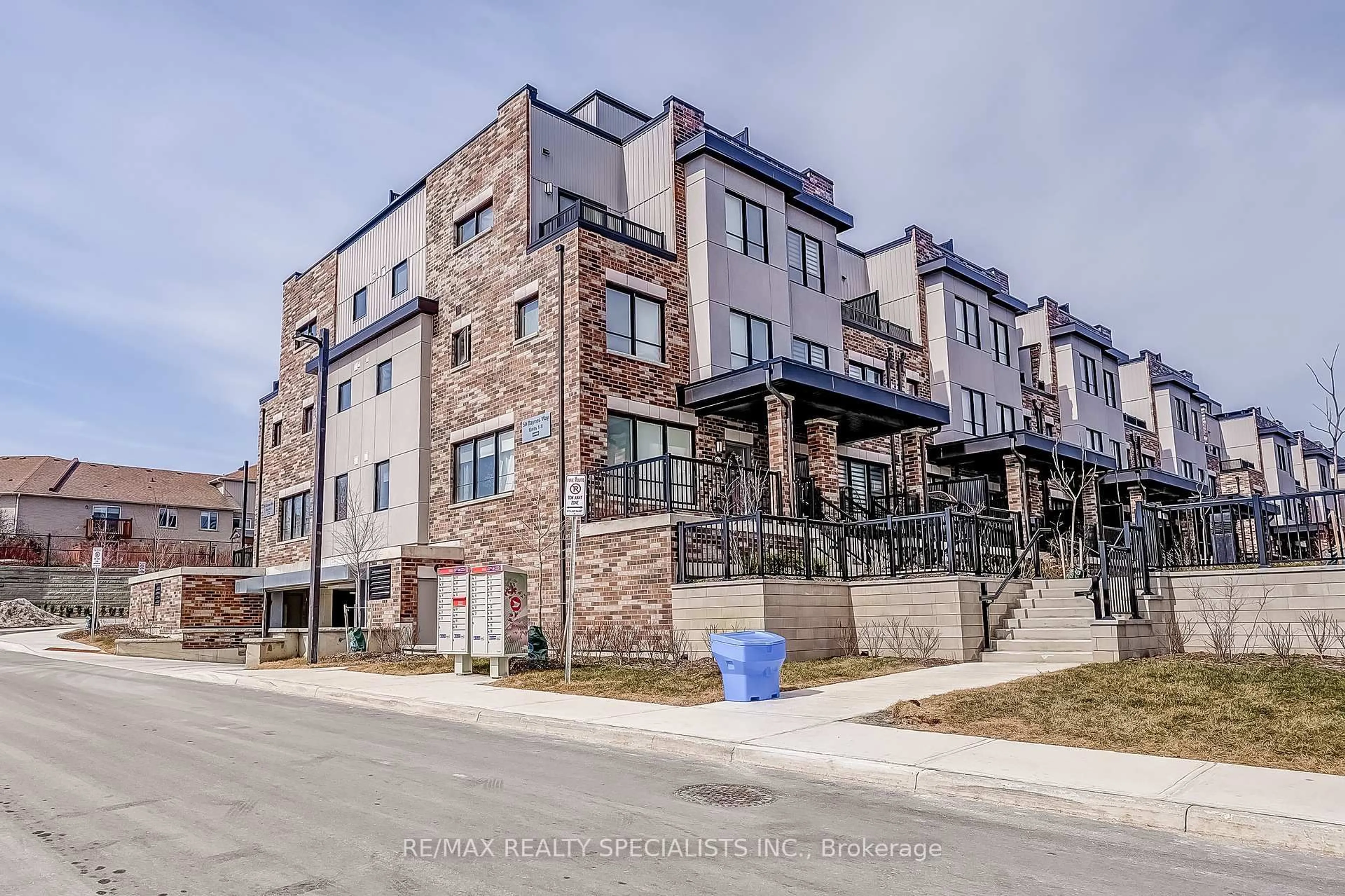 Unknown for 50 Baynes Way #2, Bradford West Gwillimbury Ontario L3Z 4M4