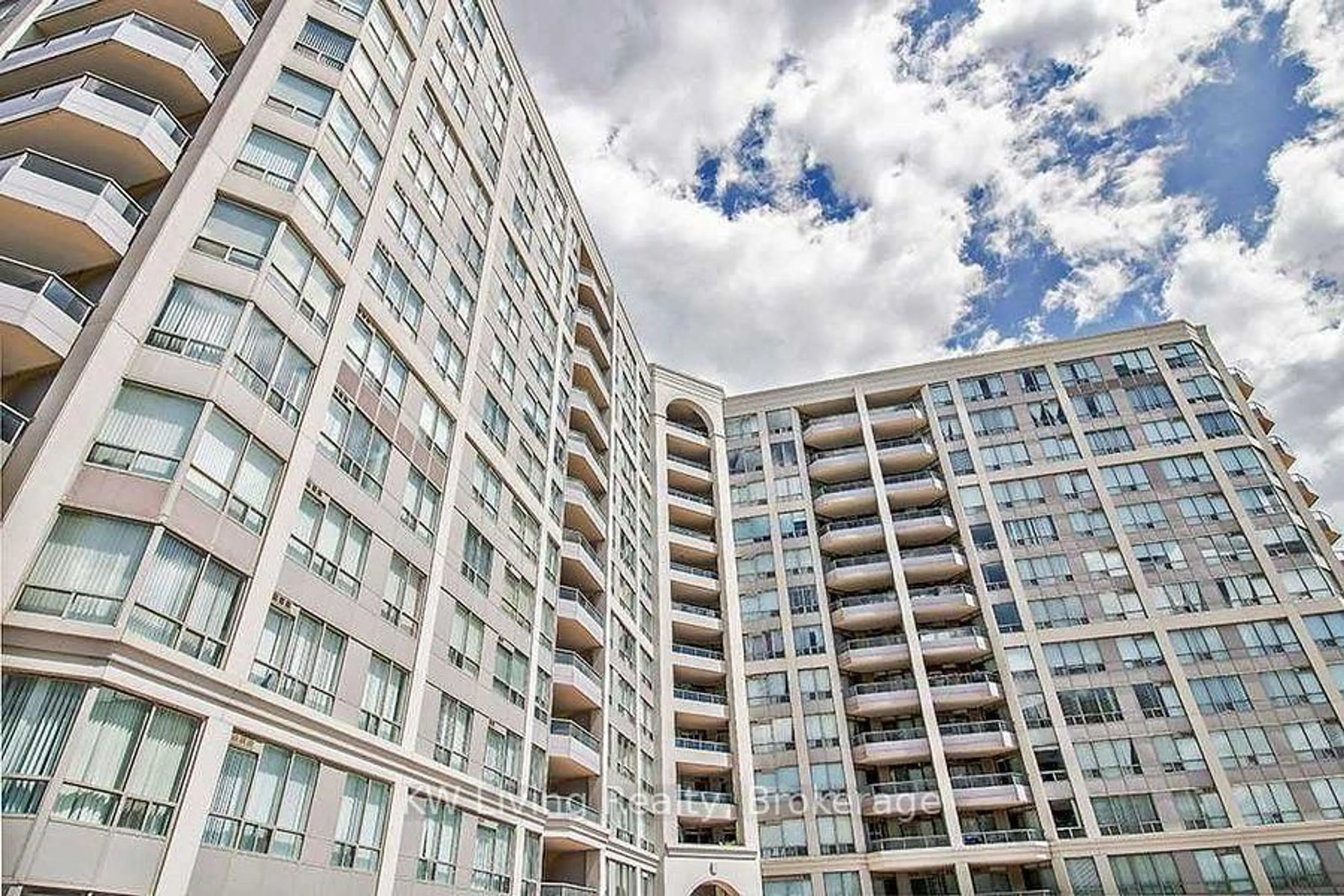 Unknown for 9017 Leslie St #608, Richmond Hill Ontario L4B 4R8