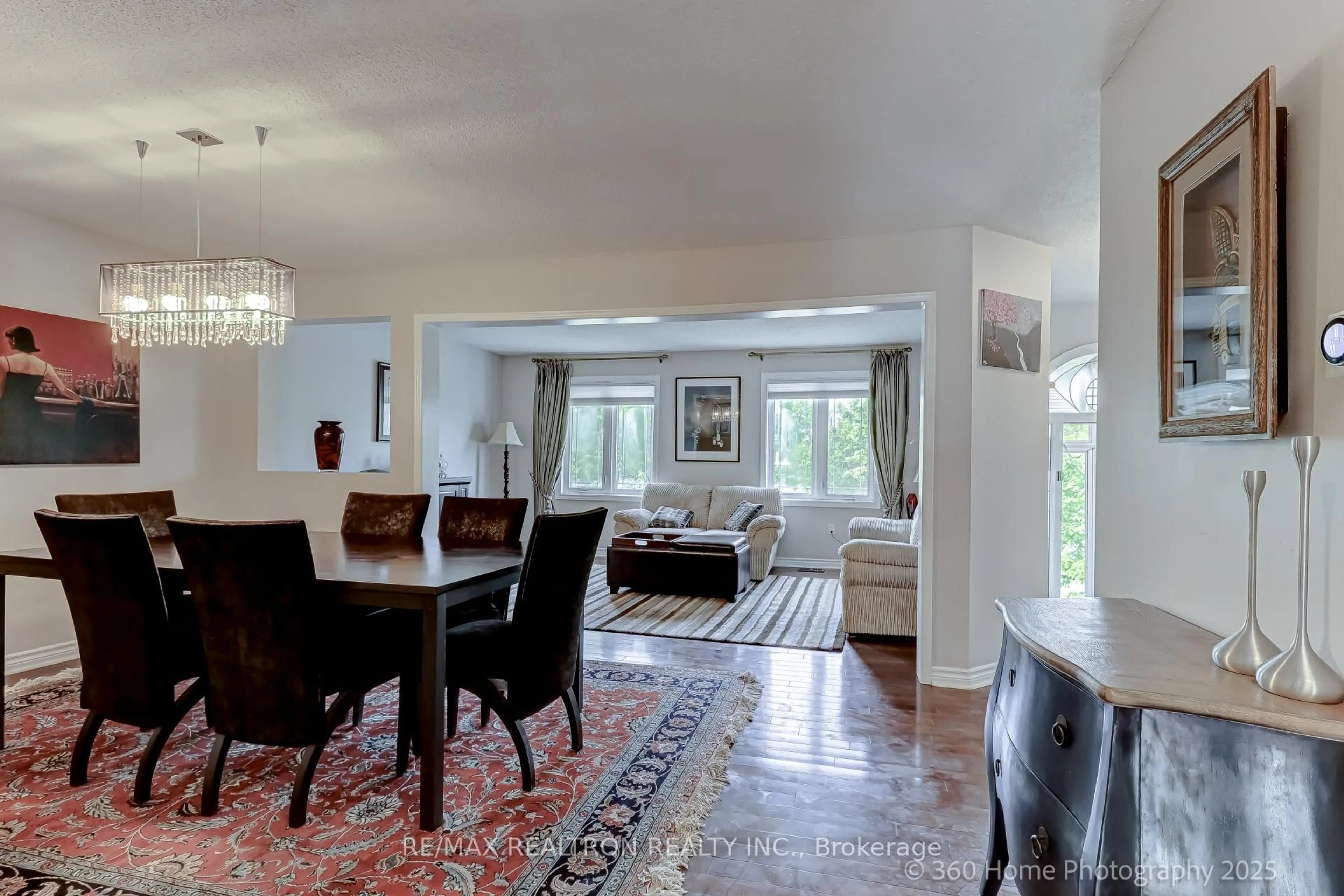 Dining room, unknown for 252 Charlton Ave, Vaughan Ontario L4J 6H2