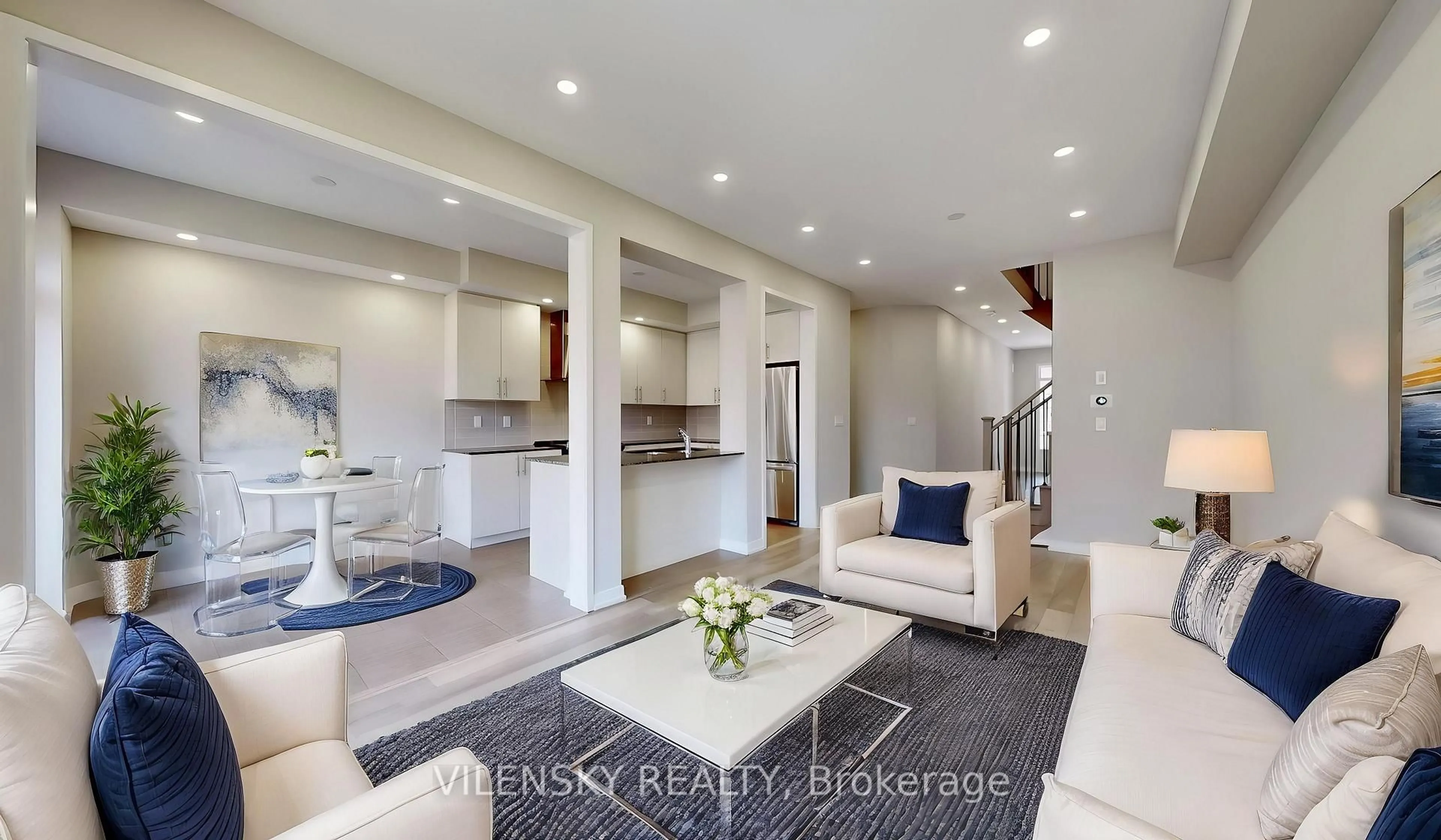 Unknown for 128 Maguire Rd, Newmarket Ontario L3X 1B8