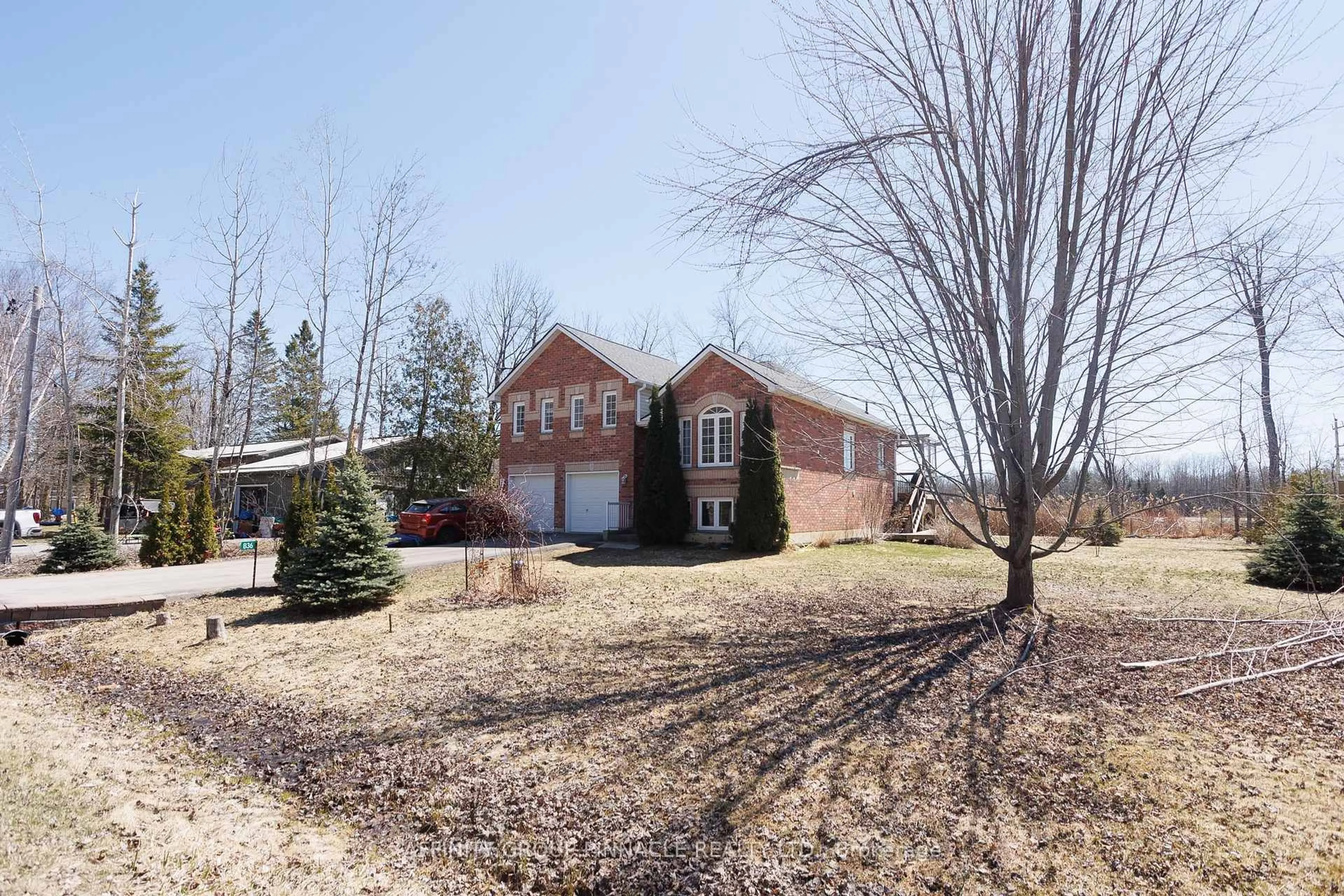 A pic from outside/outdoor area/front of a property/back of a property/a pic from drone, unknown for 36 Ball Ave, Brock Ontario L0K 1A0