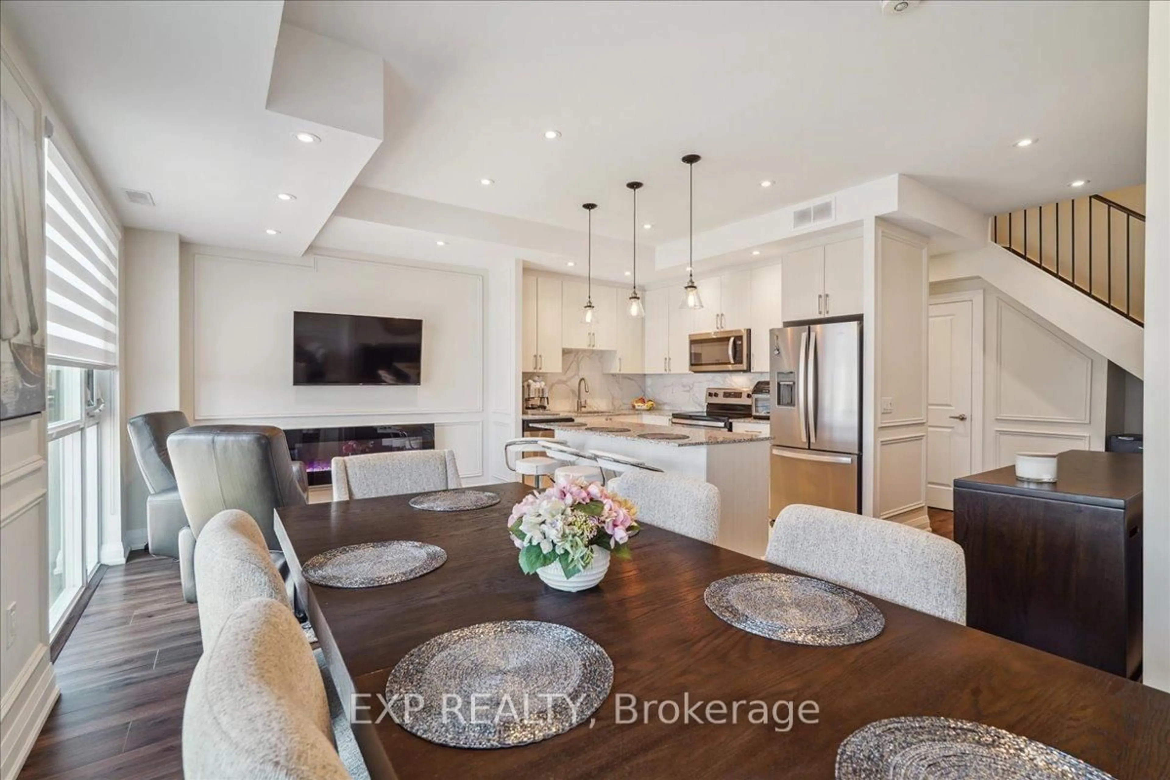 Open concept kitchen, ceramic/tile floor for 5309 Highway 7 N/A #A203, Vaughan Ontario L4L 0J1