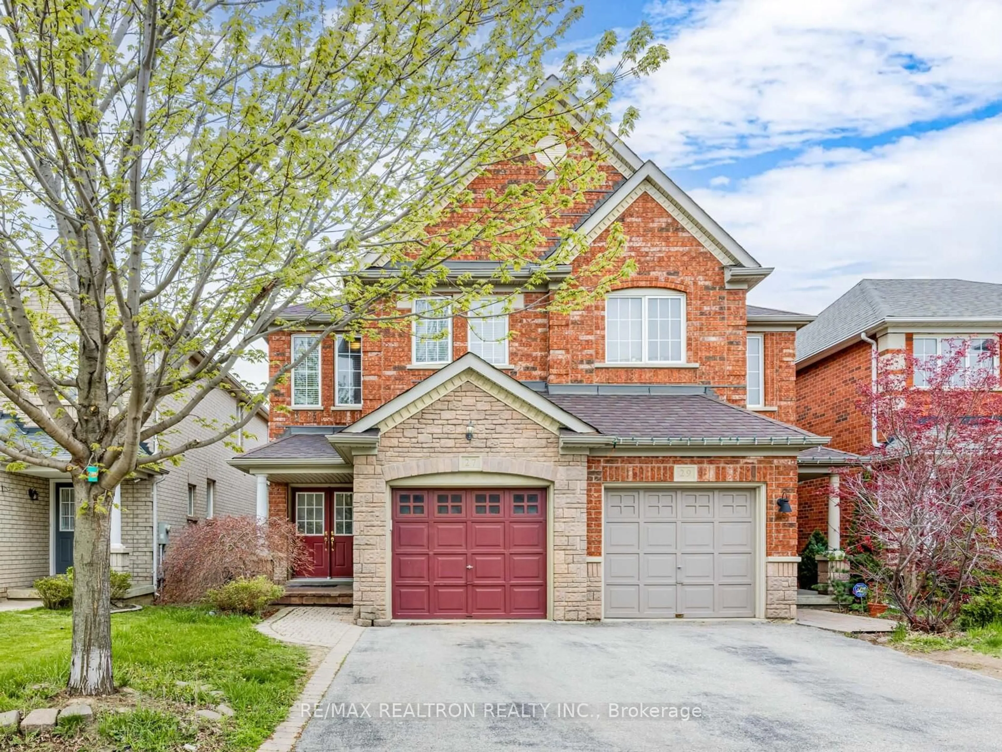 Home with brick exterior material, street for 27 Tuscana Blvd, Vaughan Ontario L4K 5J2
