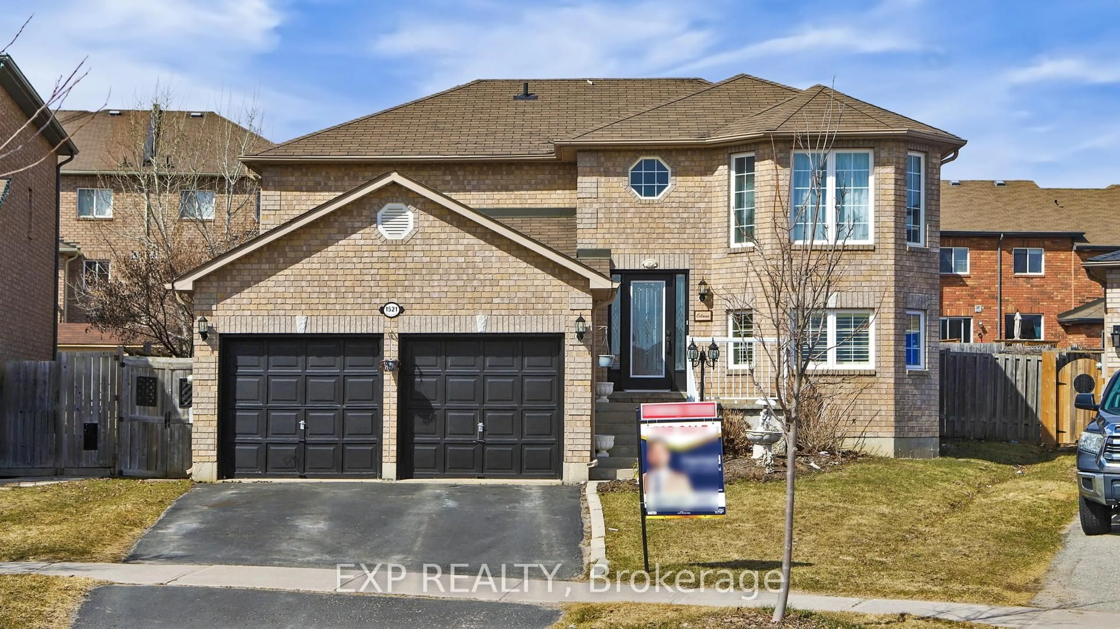 Home with brick exterior material, street for 1521 Rankin Way, Innisfil Ontario L9S 0C6