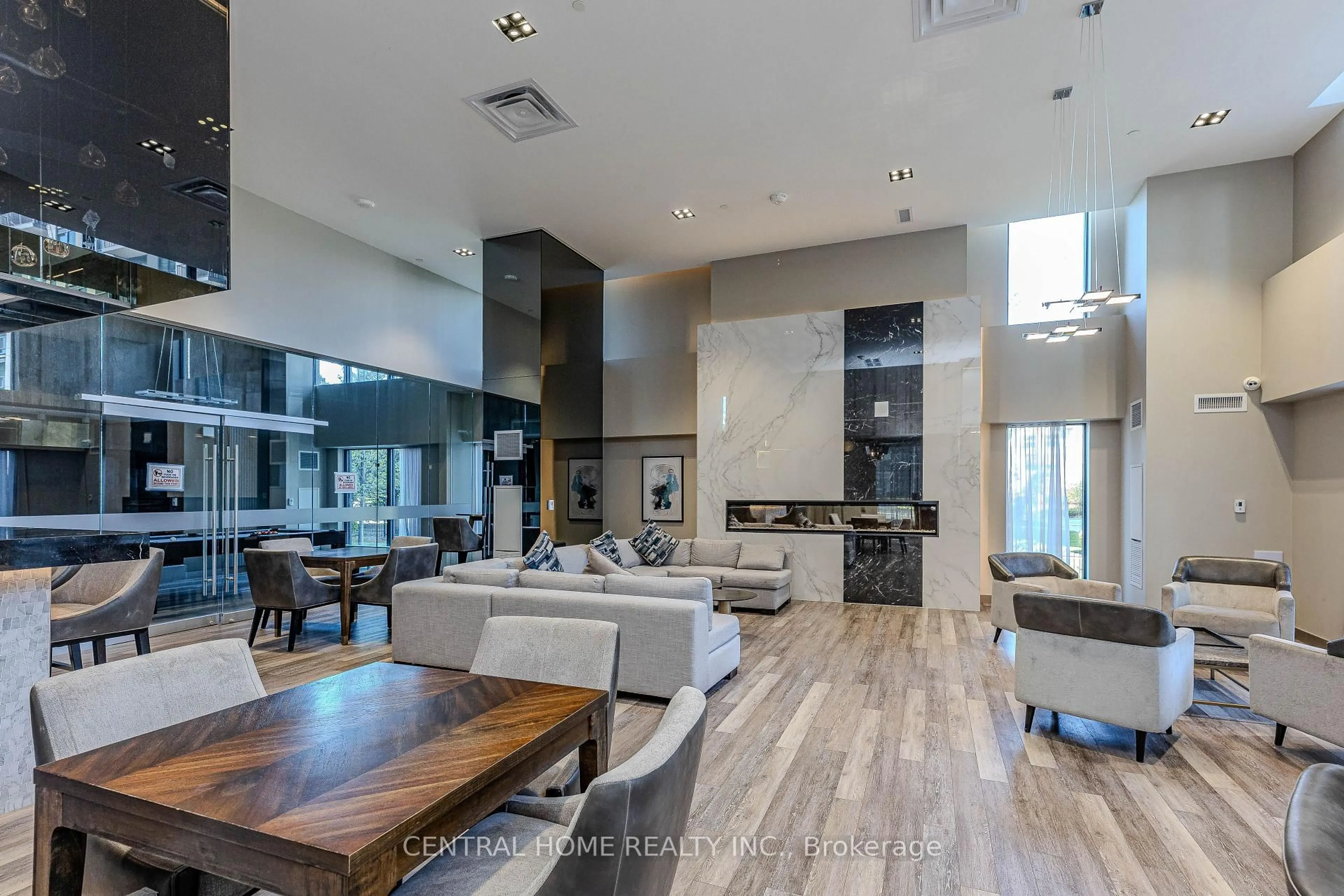 Unknown for 75 Oneida Cres #1405, Richmond Hill Ontario L4B 0H3