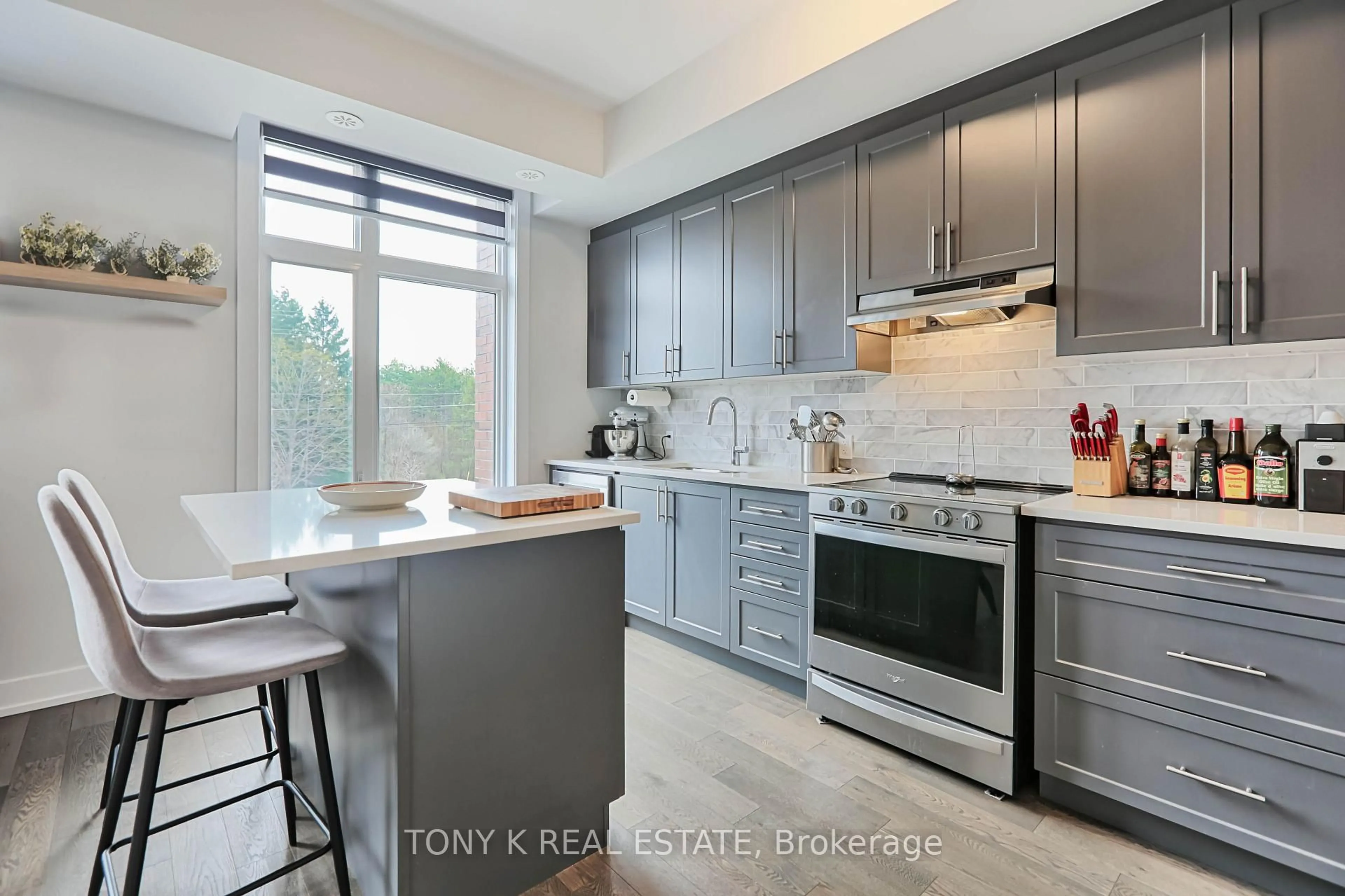 Unknown for 9560 Islington Ave #U212, Vaughan Ontario L4H 4Z5