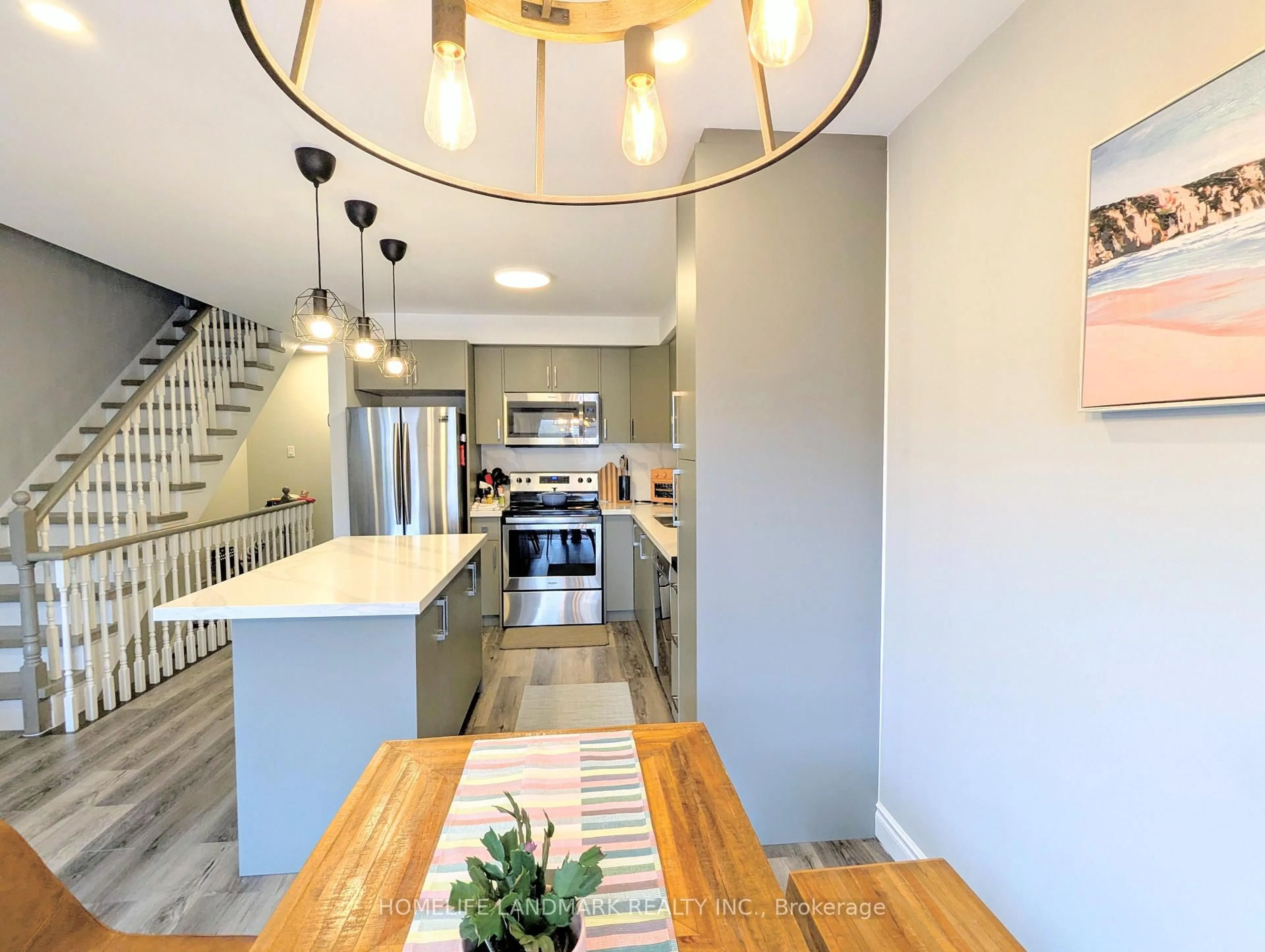 Open concept kitchen, unknown for 86 Tania Cres, Vaughan Ontario L6A 2M8