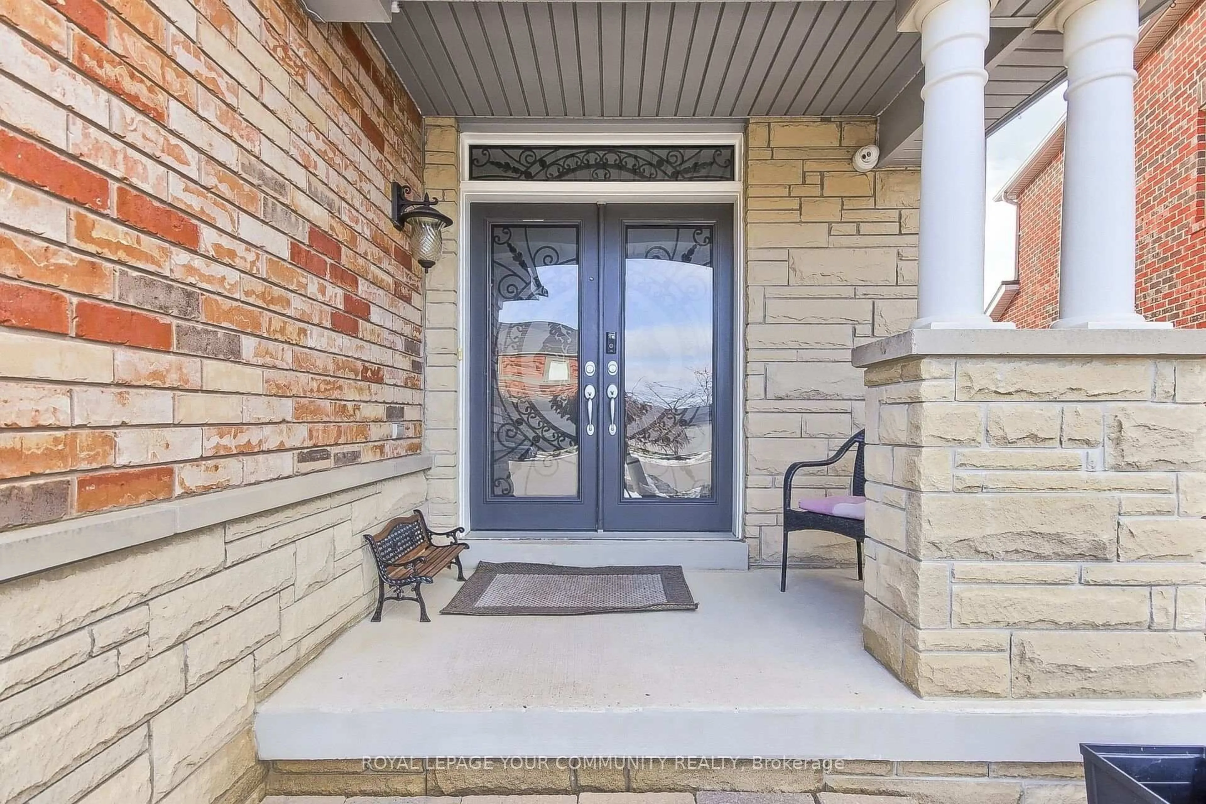 Unknown for 63 Cousteau Dr, Bradford West Gwillimbury Ontario L3Z 0H8