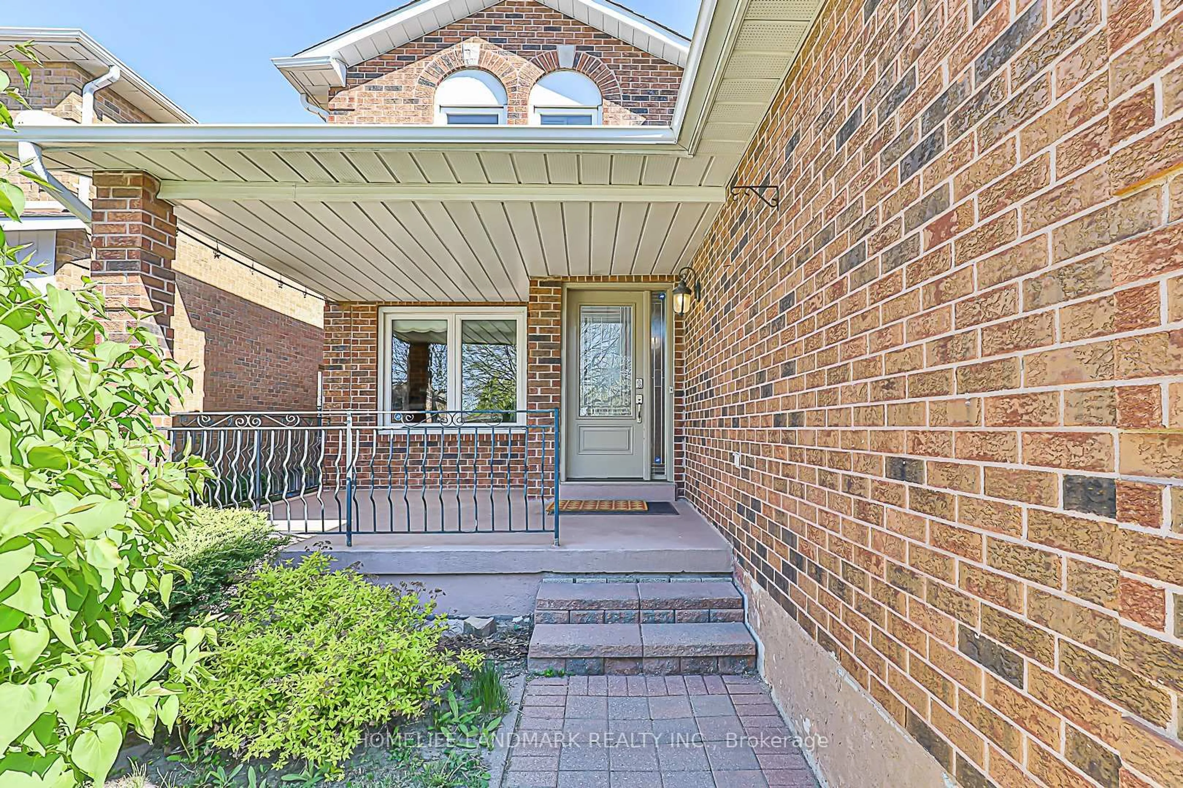 Home with brick exterior material, street for 116 Cromwell Rd, Vaughan Ontario L6A 1T9
