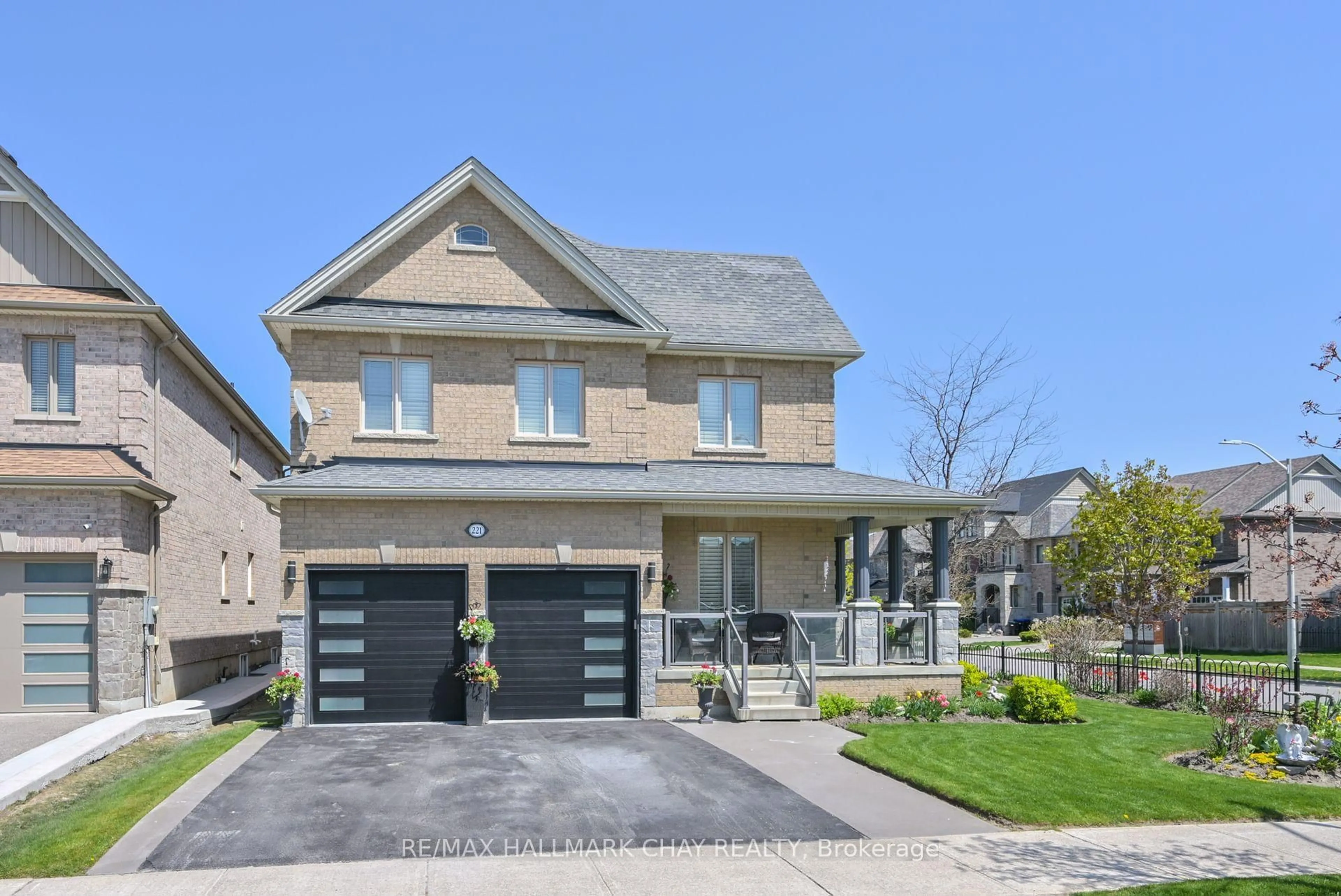 Home with brick exterior material, street for 221 8th Ave, New Tecumseth Ontario L9R 0H8