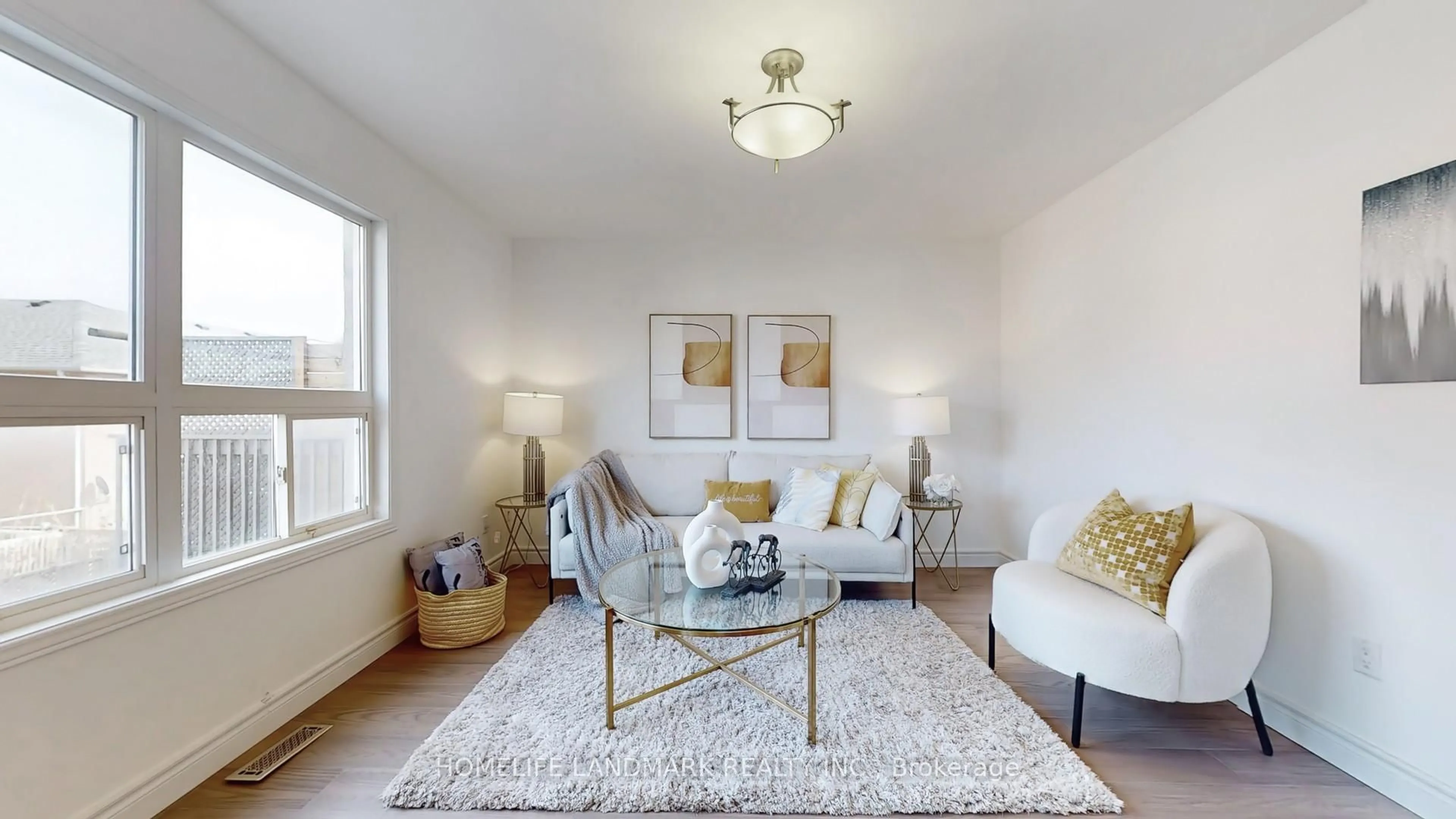 Living room with furniture, unknown for 335 Marble Pl, Newmarket Ontario L3X 2R7