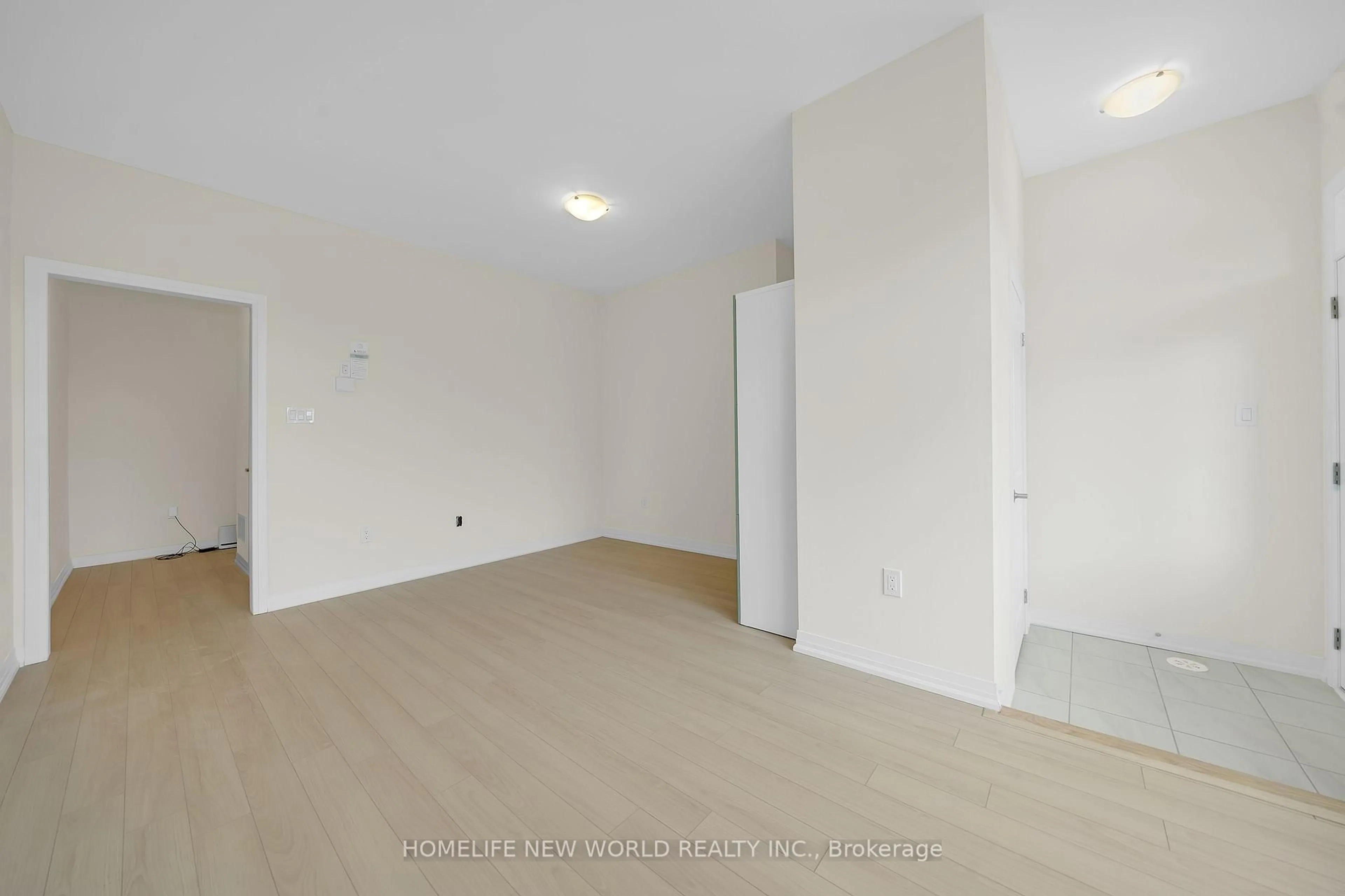 A pic of a room for 107 Carneros Way, Markham Ontario L6B 1R2