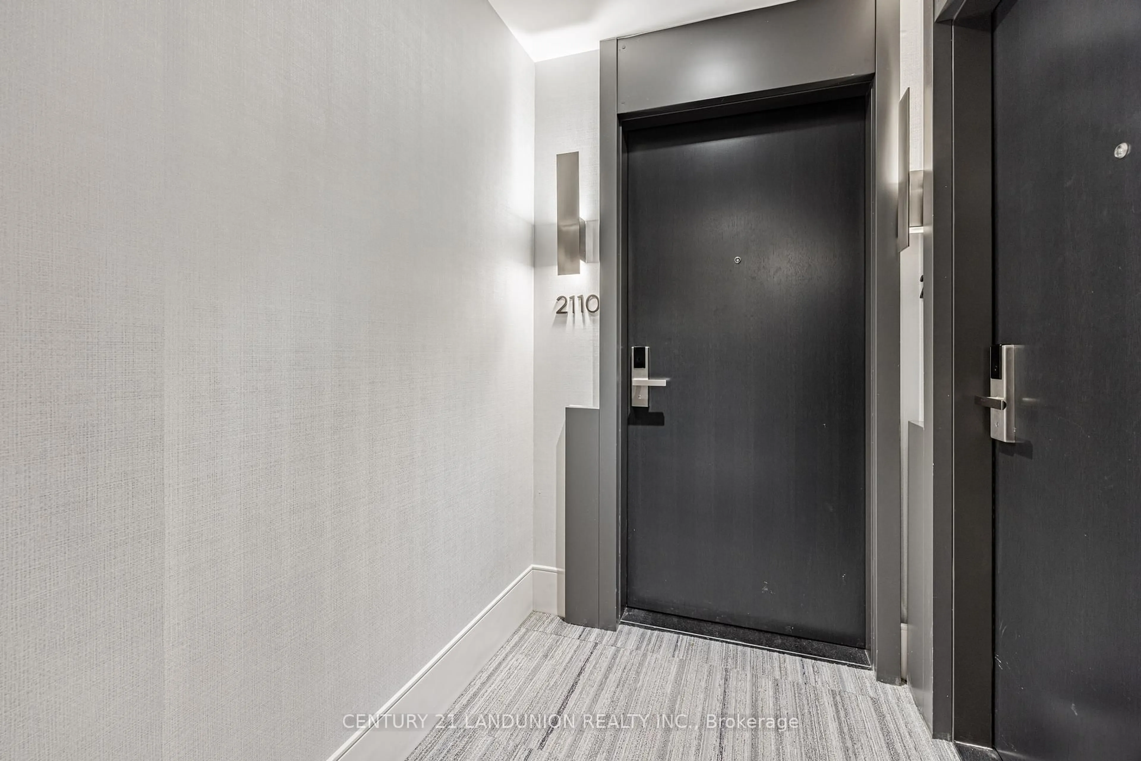 Indoor foyer for 38 Water Walk Dr #2110, Markham Ontario L3R 6M8