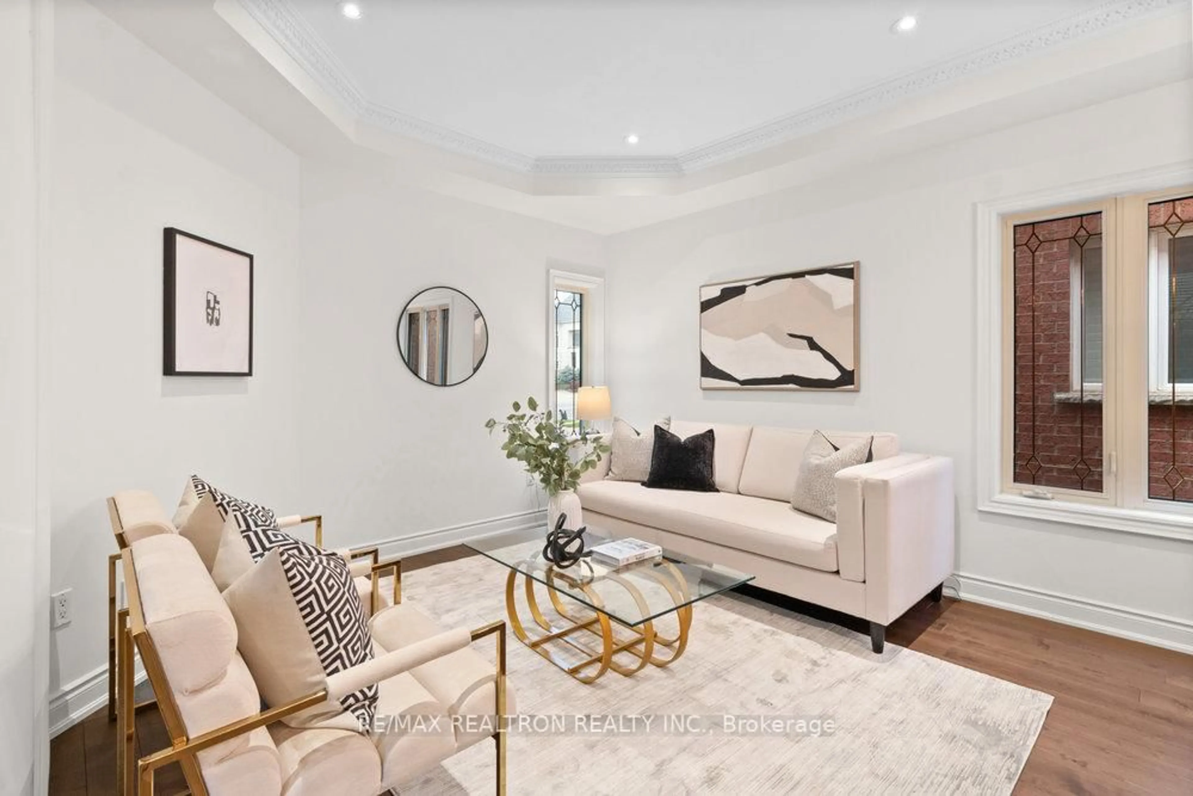 Living room with furniture, unknown for 126 Ner Israel Dr, Vaughan Ontario L4J 9L1