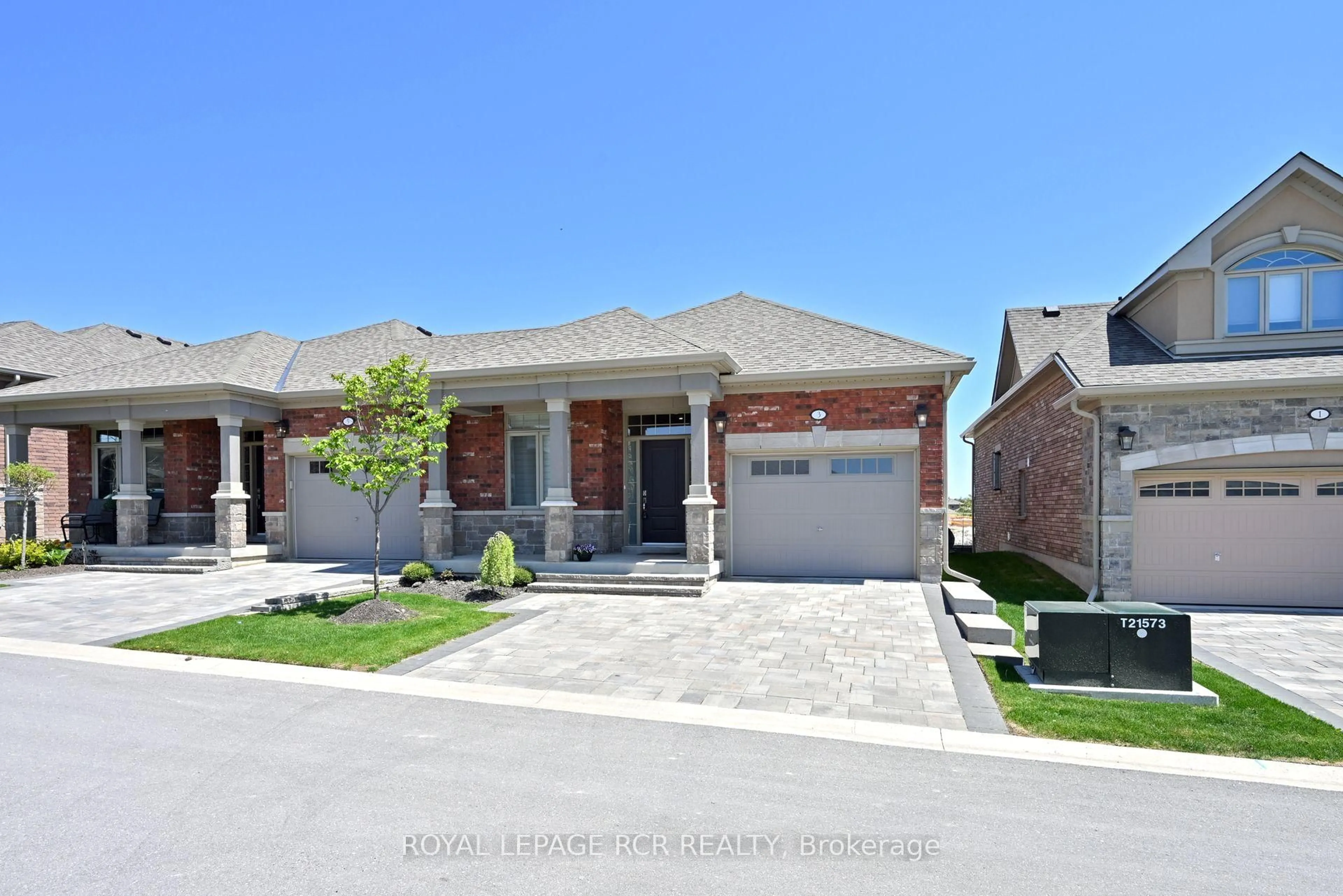 Home with brick exterior material, street for 3 Assunta Garden N/A, New Tecumseth Ontario L9R 0V2