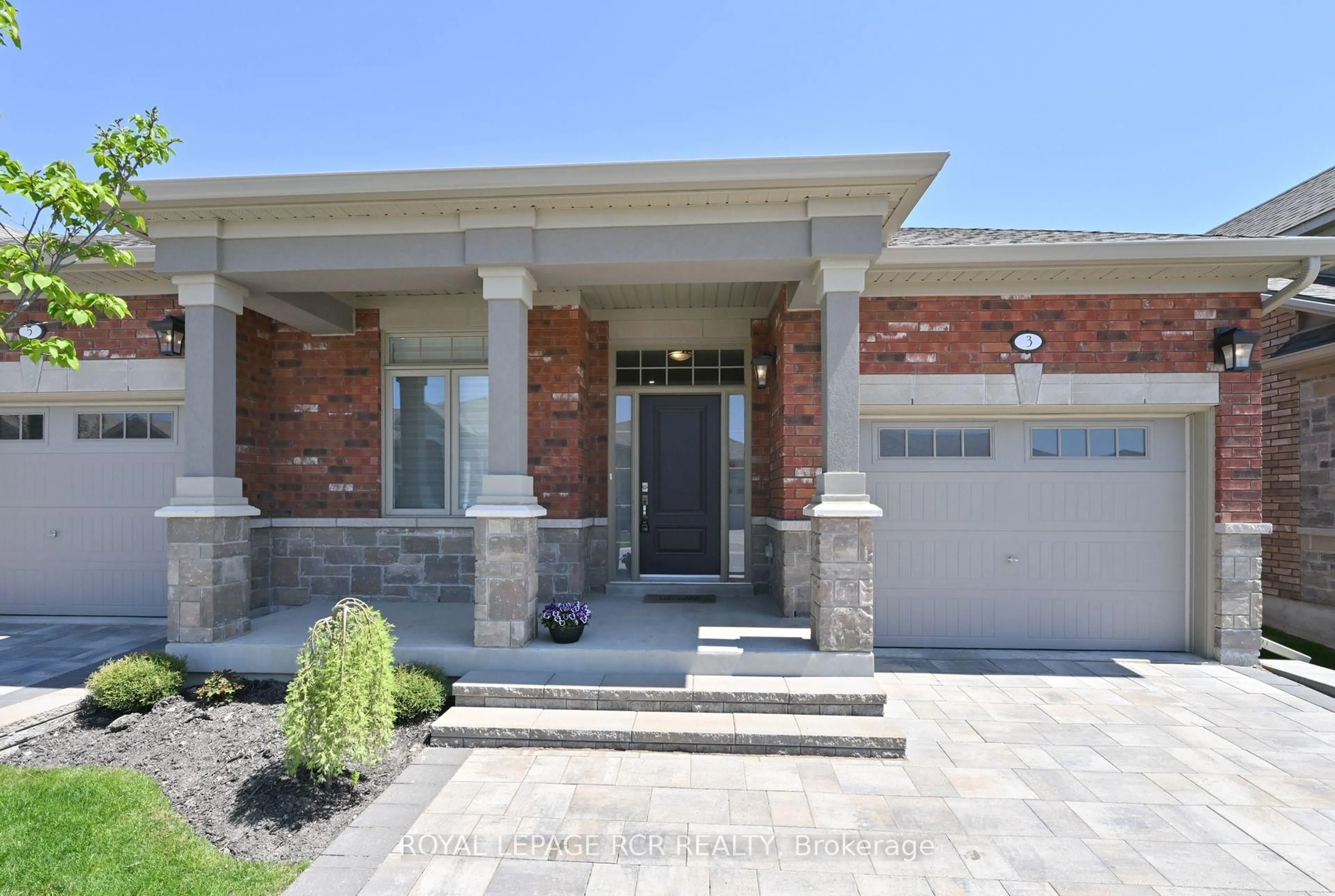 Home with brick exterior material, street for 3 Assunta Garden N/A, New Tecumseth Ontario L9R 0V2